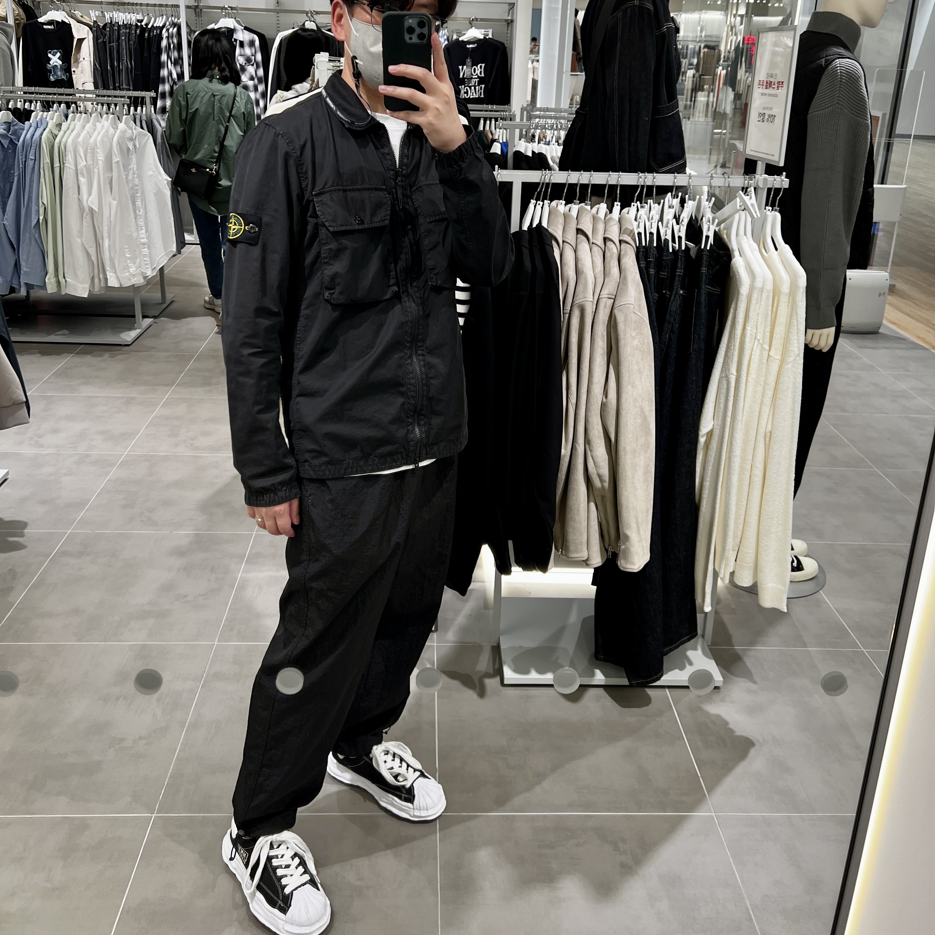 Maison Mihara Yasuhiro Blakey OG Sole Canvas Low-top Sneakers Black White, Stone Island 113WN T.CO+OLD Overshirt Black - 21FW 착용 스타일
