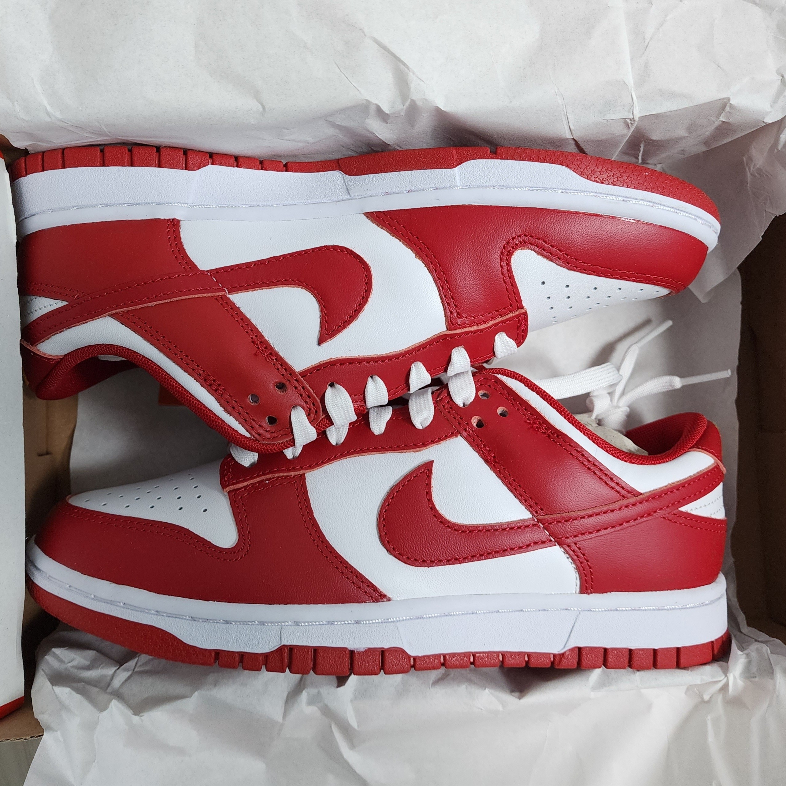 Nike Dunk Low Retro Gym Red 착용 스타일