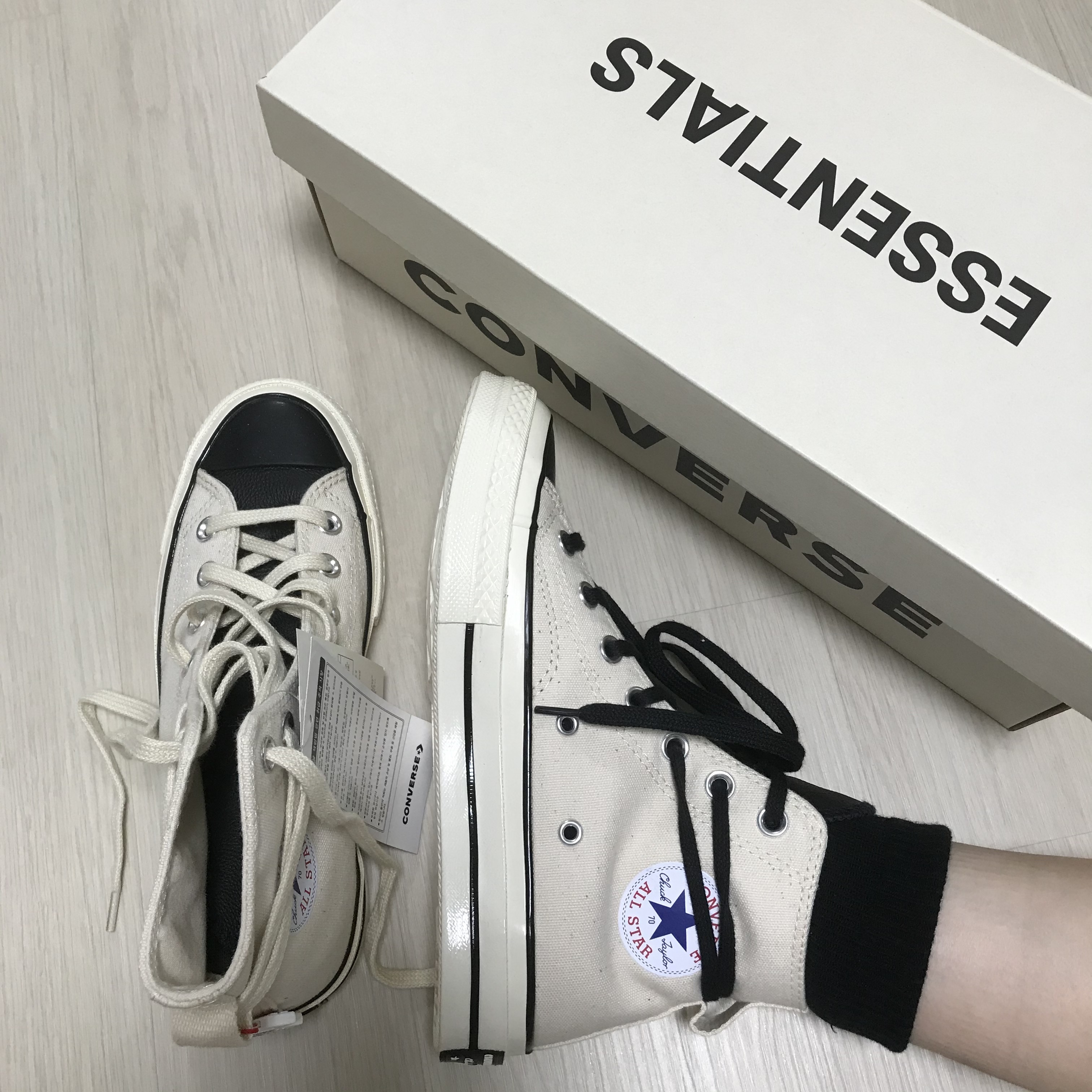 Converse x Fear of God Essentials Chuck 70 Hi Natural 2020 착용 스타일