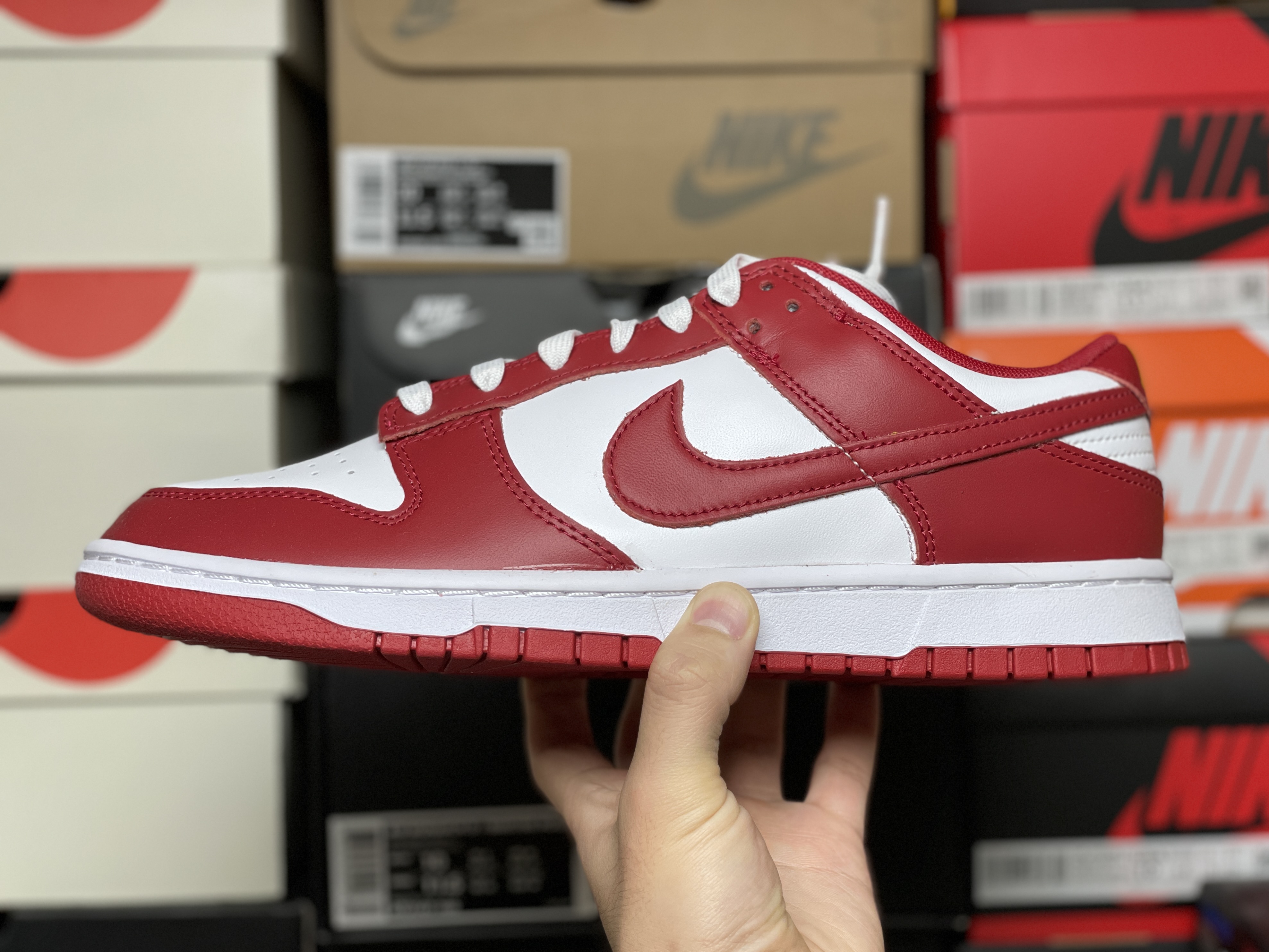 Nike Dunk Low Retro Gym Red 착용 스타일
