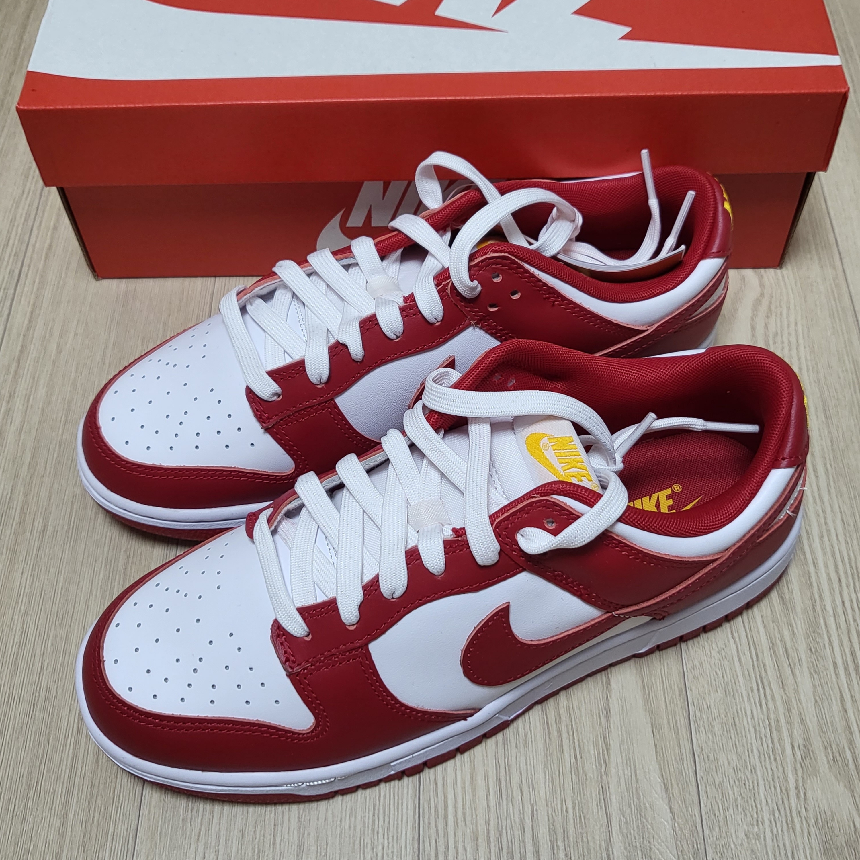 Nike Dunk Low Retro Gym Red 착용 스타일