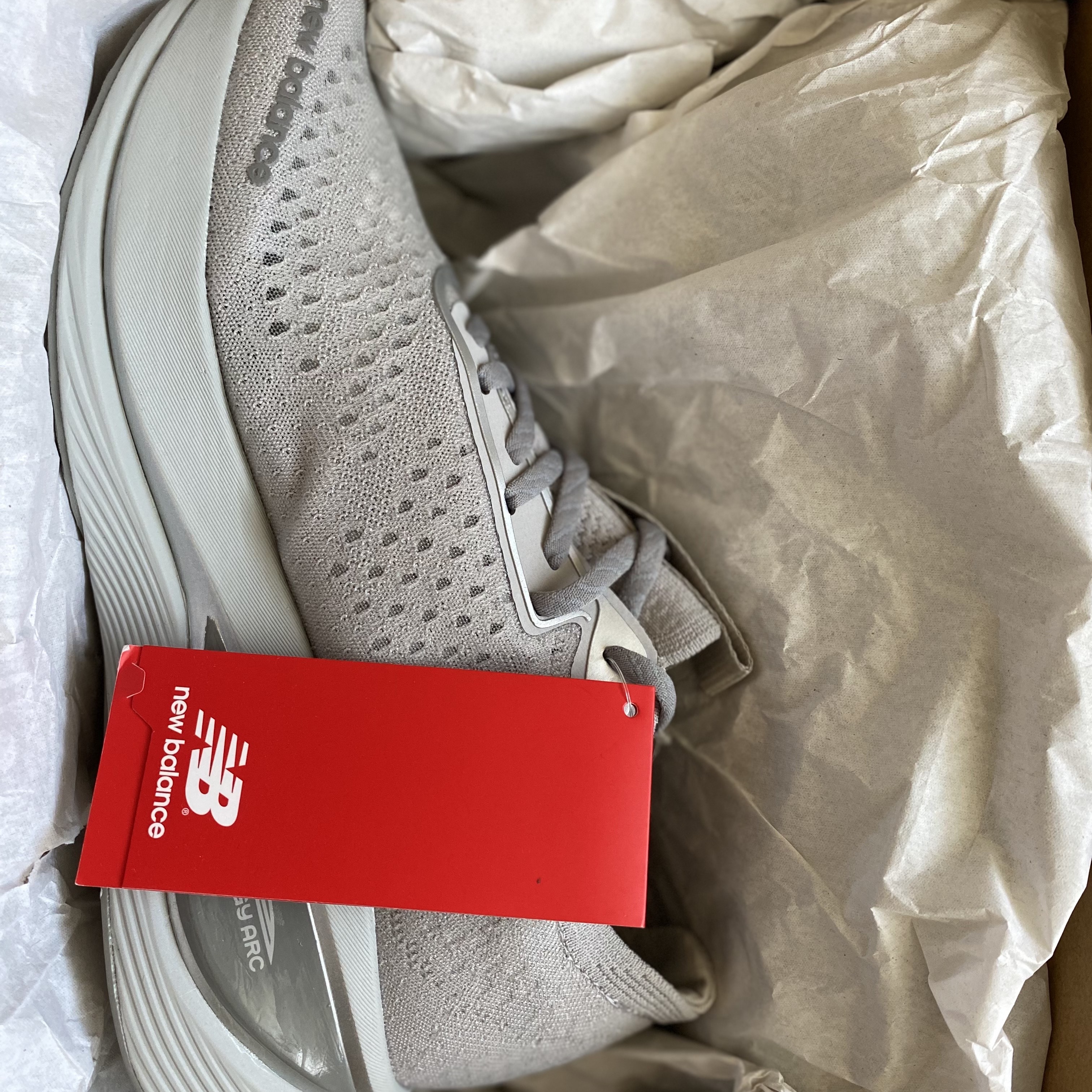 New Balance FuelCell SC Trainer v2 Rain Cloud - 2E Wide 착용 스타일