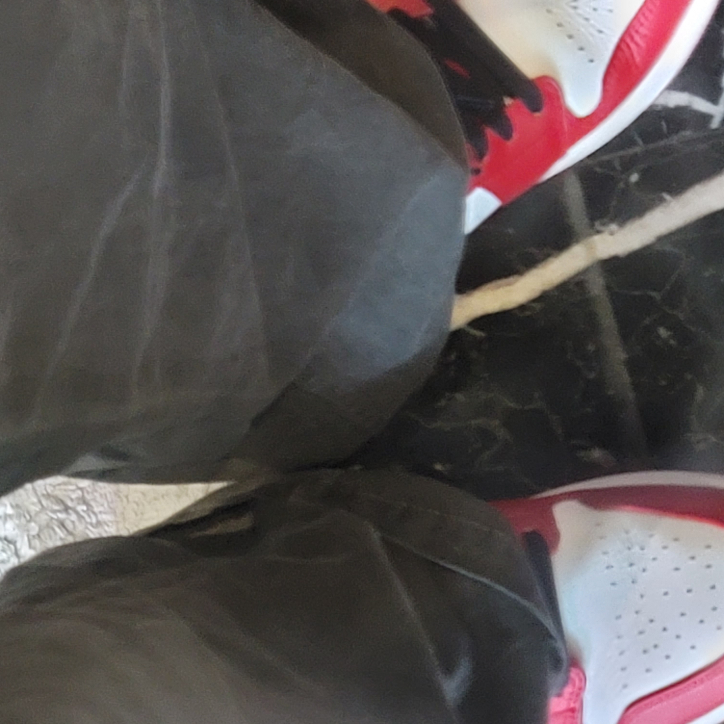 (W) Jordan 1 Low White Gym Red 착용 스타일 - 2
