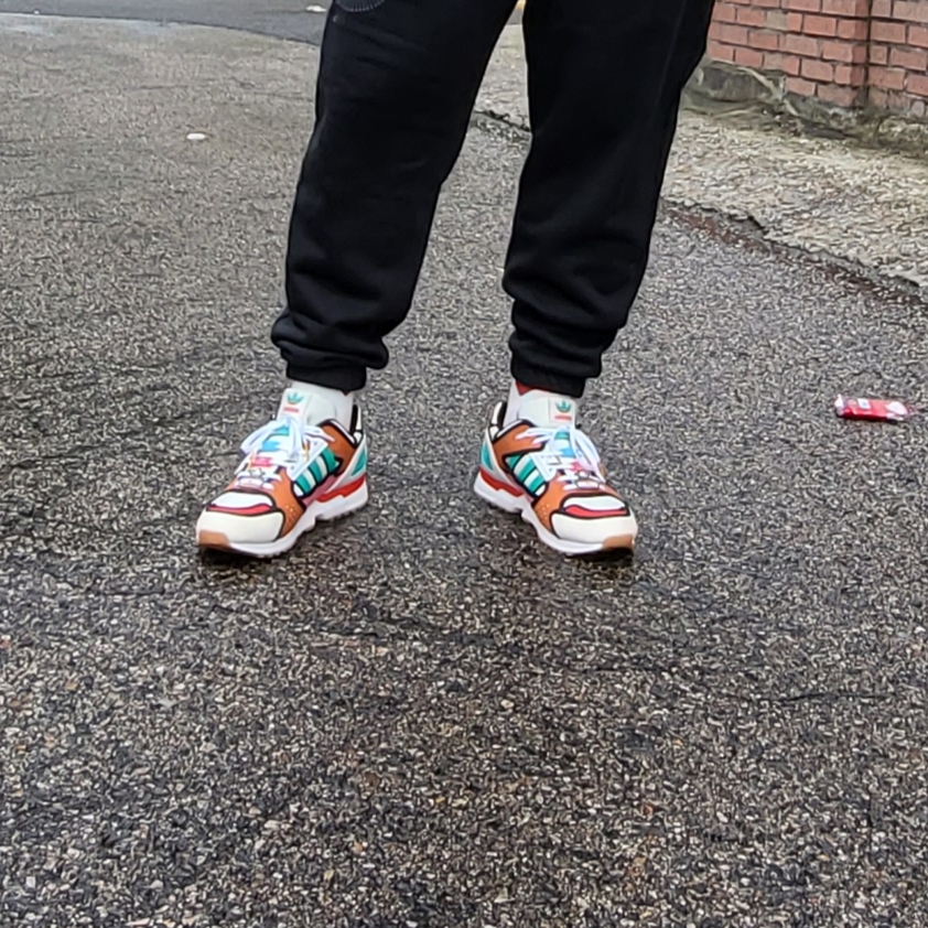 Adidas ZX 10000 Krusty Burger 착용 스타일 - 5