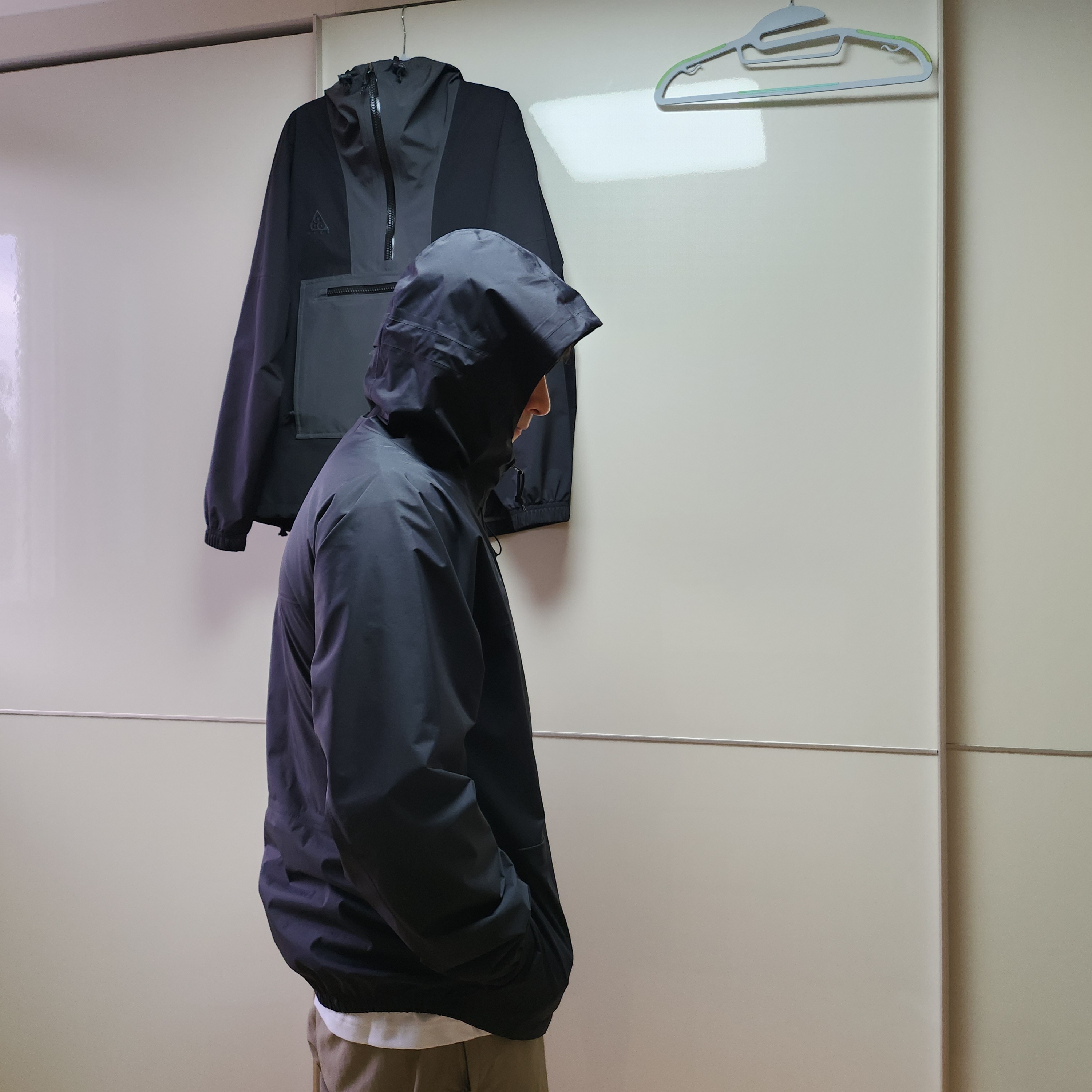 Nike ACG 2.5L Packable Jacket Black - US/EU 착용 스타일 - 1
