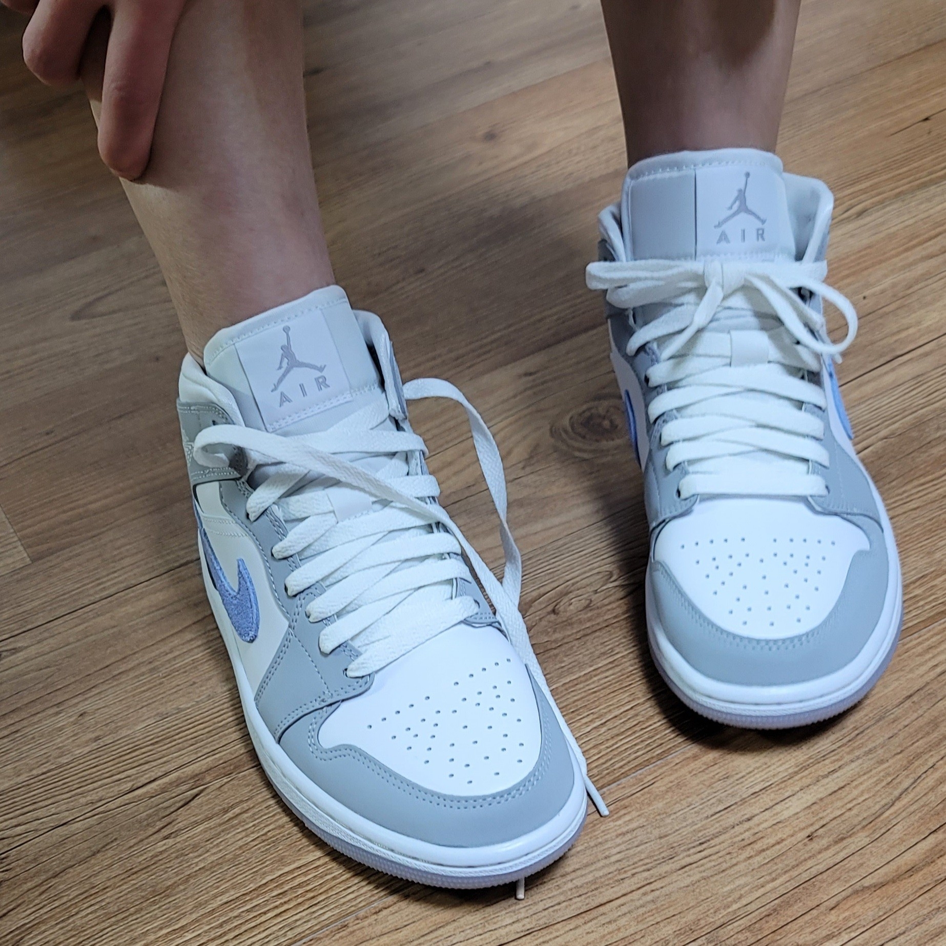 (W) Jordan 1 Mid Wolf Grey 착용 스타일