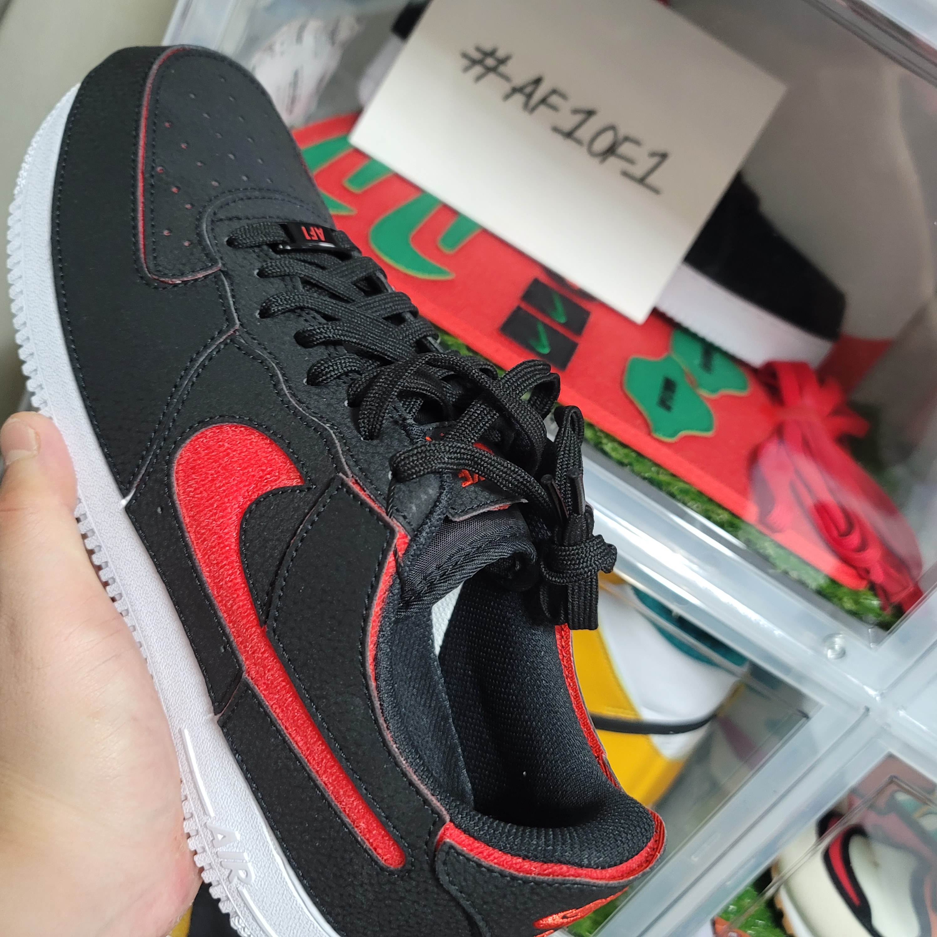 Nike Air Force 1/1 Custom Uptown 착용 스타일 - 1