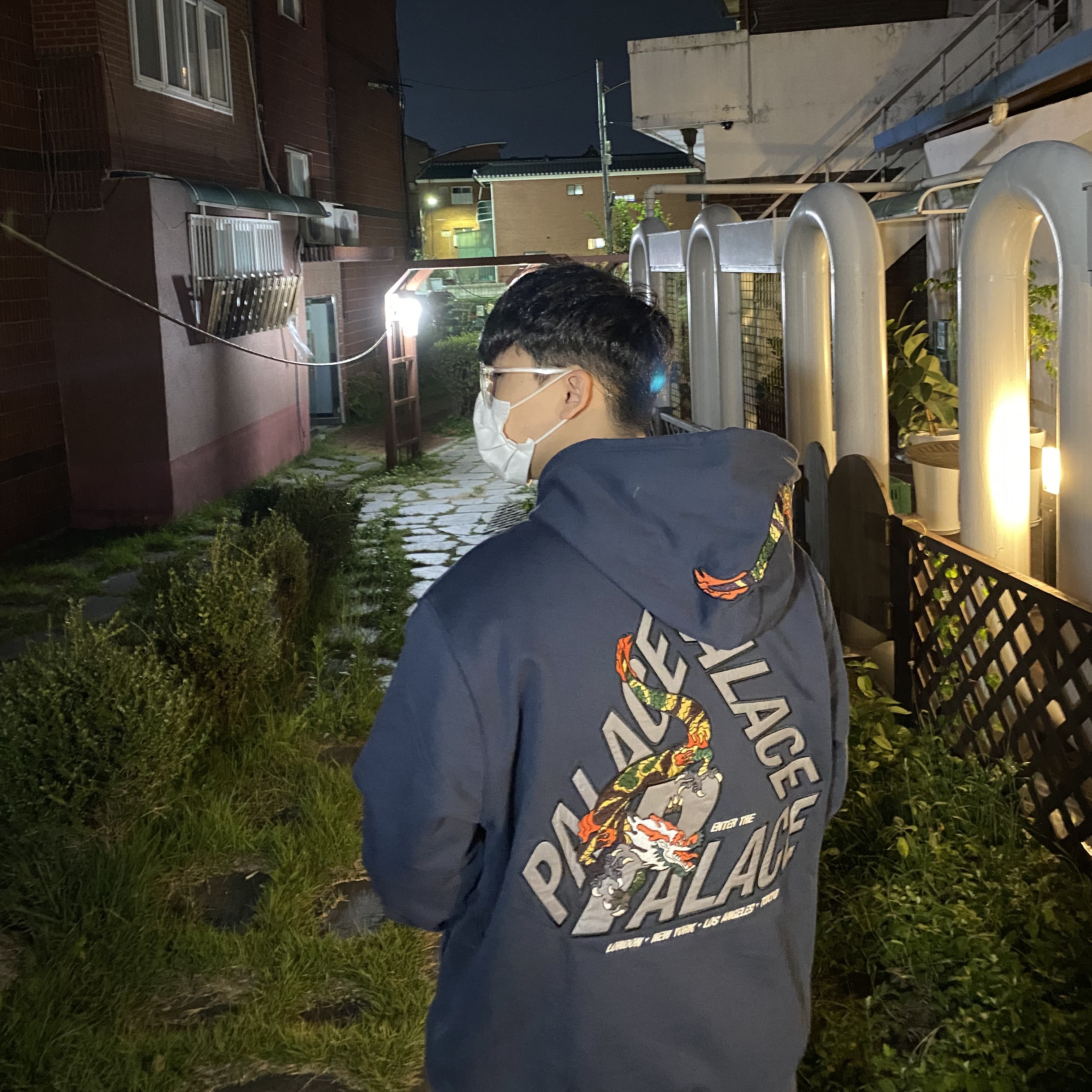 Palace Dragon P-3 Hood Navy - 22FW, Adidas Superstar Core Black White 착용 스타일 - 3