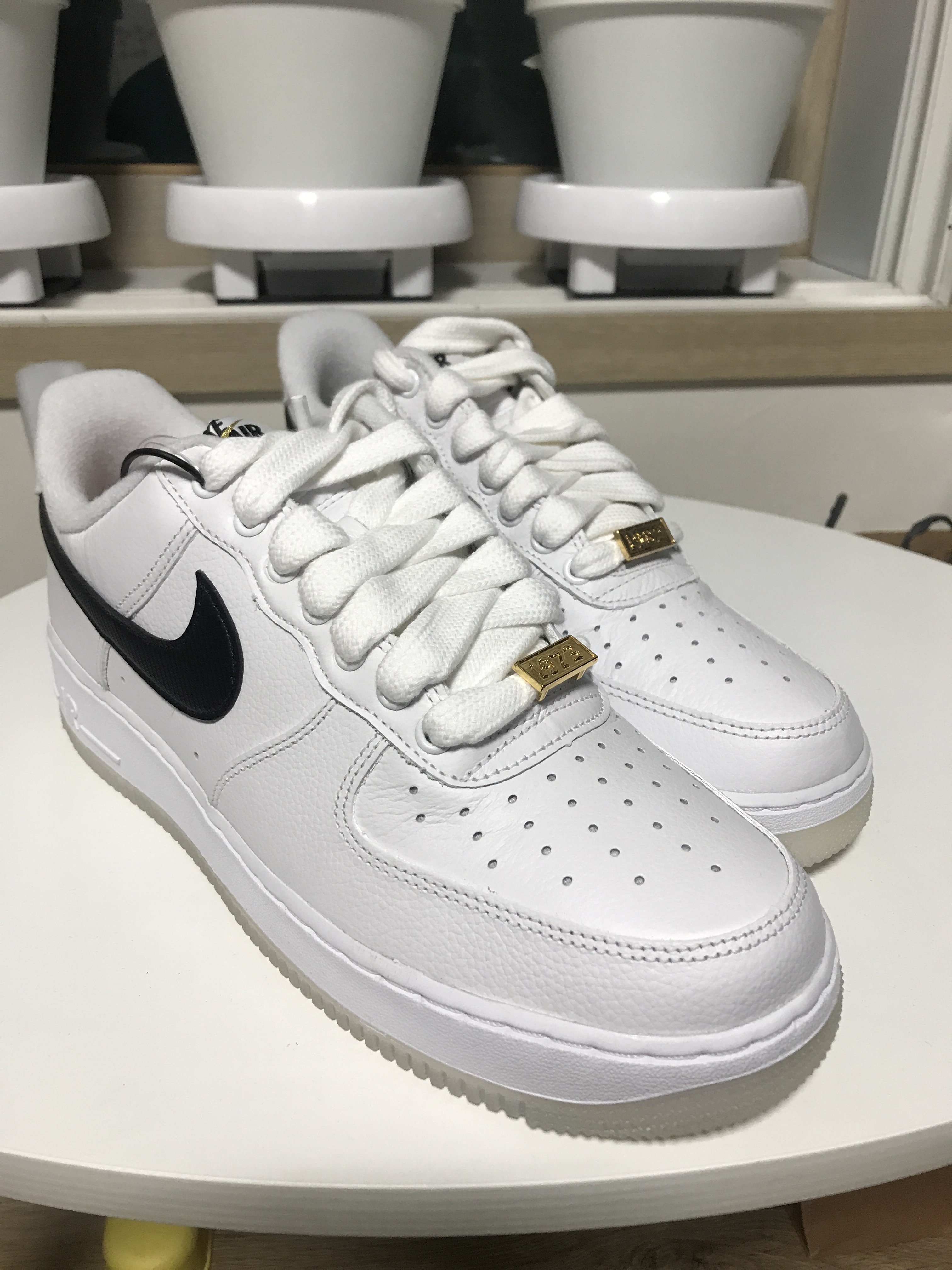 Nike Air Force 1 '07 PRM Bronx Origins 착용 스타일 - 1