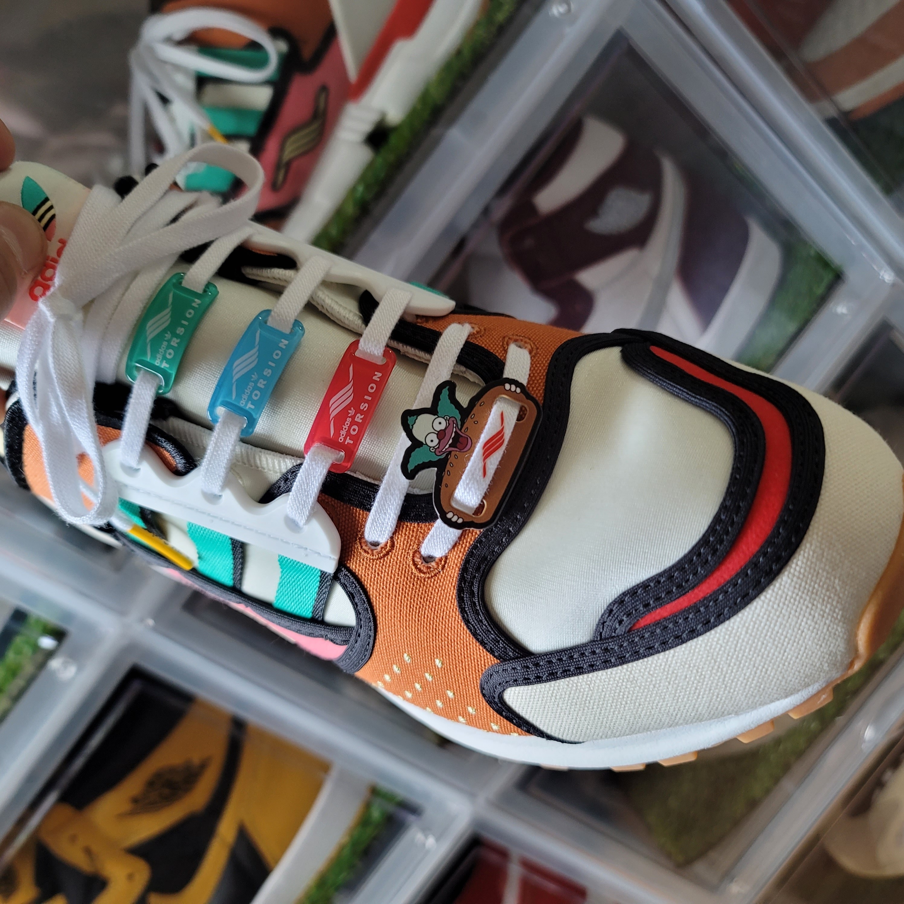 Adidas ZX 10000 Krusty Burger 착용 스타일 - 1