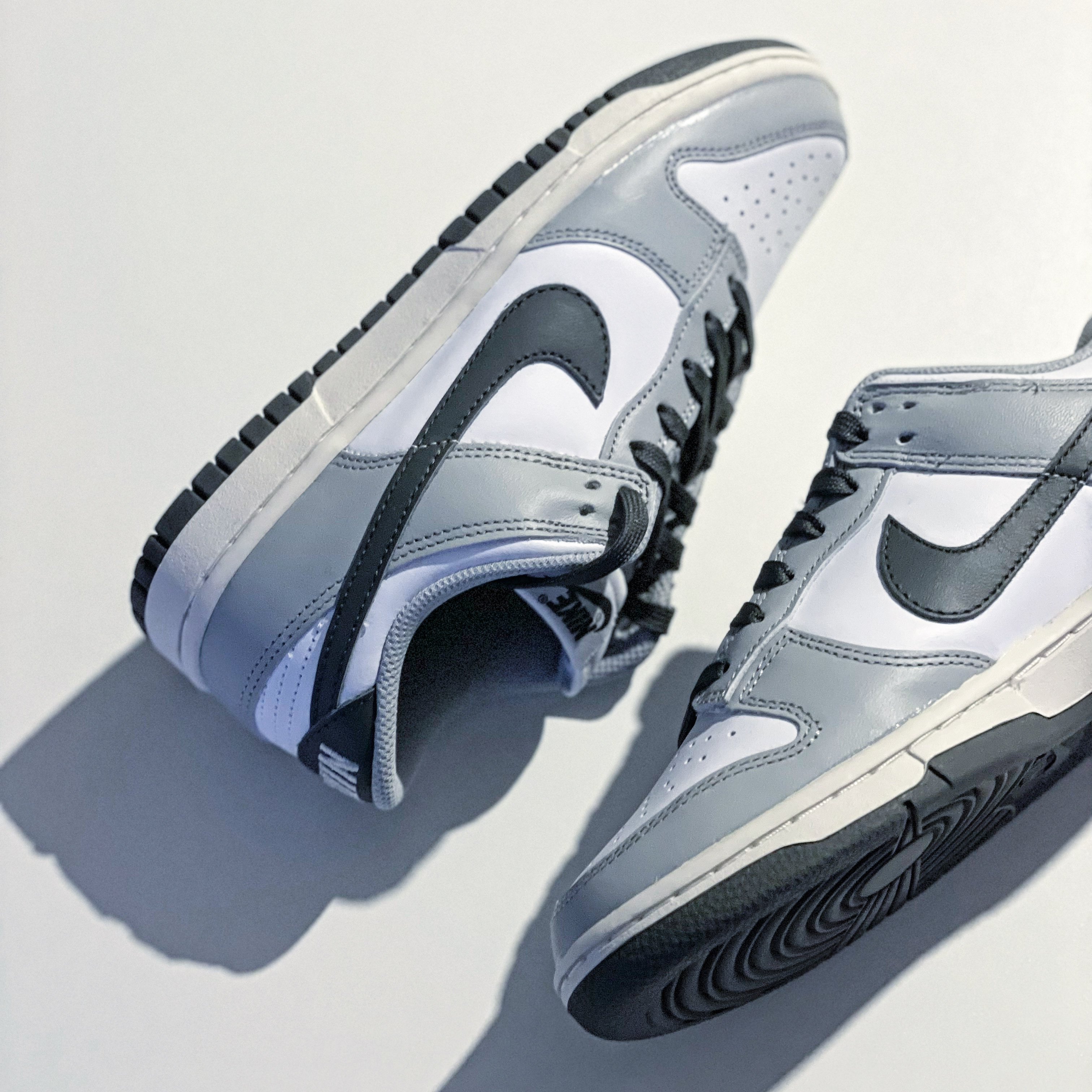 (W) Nike Dunk Low Light Smoke Grey 착용 스타일
