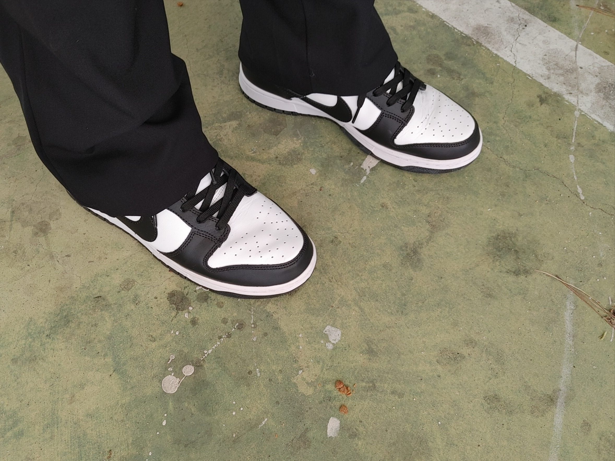 Nike Dunk Low Retro Black 착용 스타일