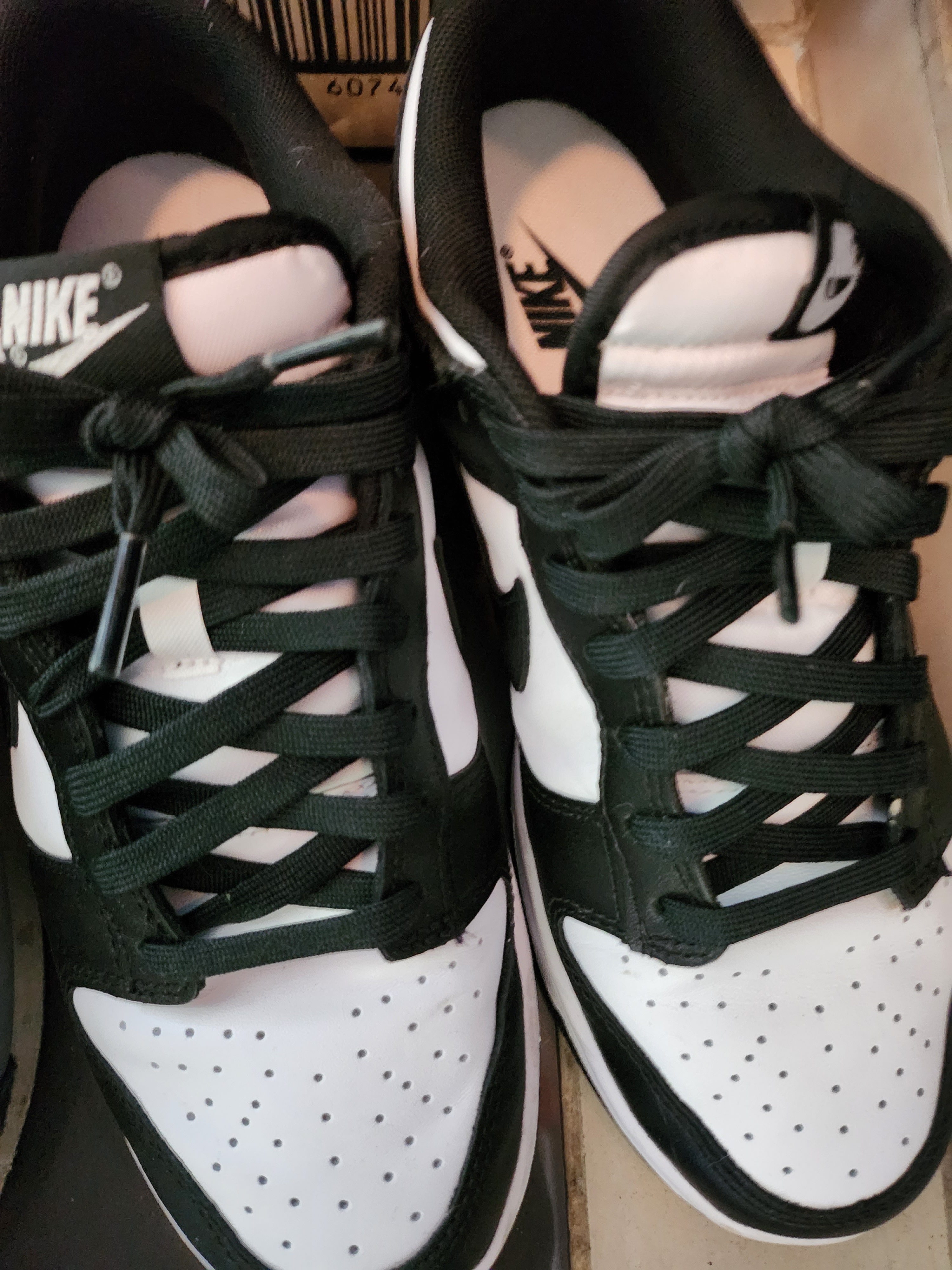 Nike Dunk Low Retro Black 착용 스타일