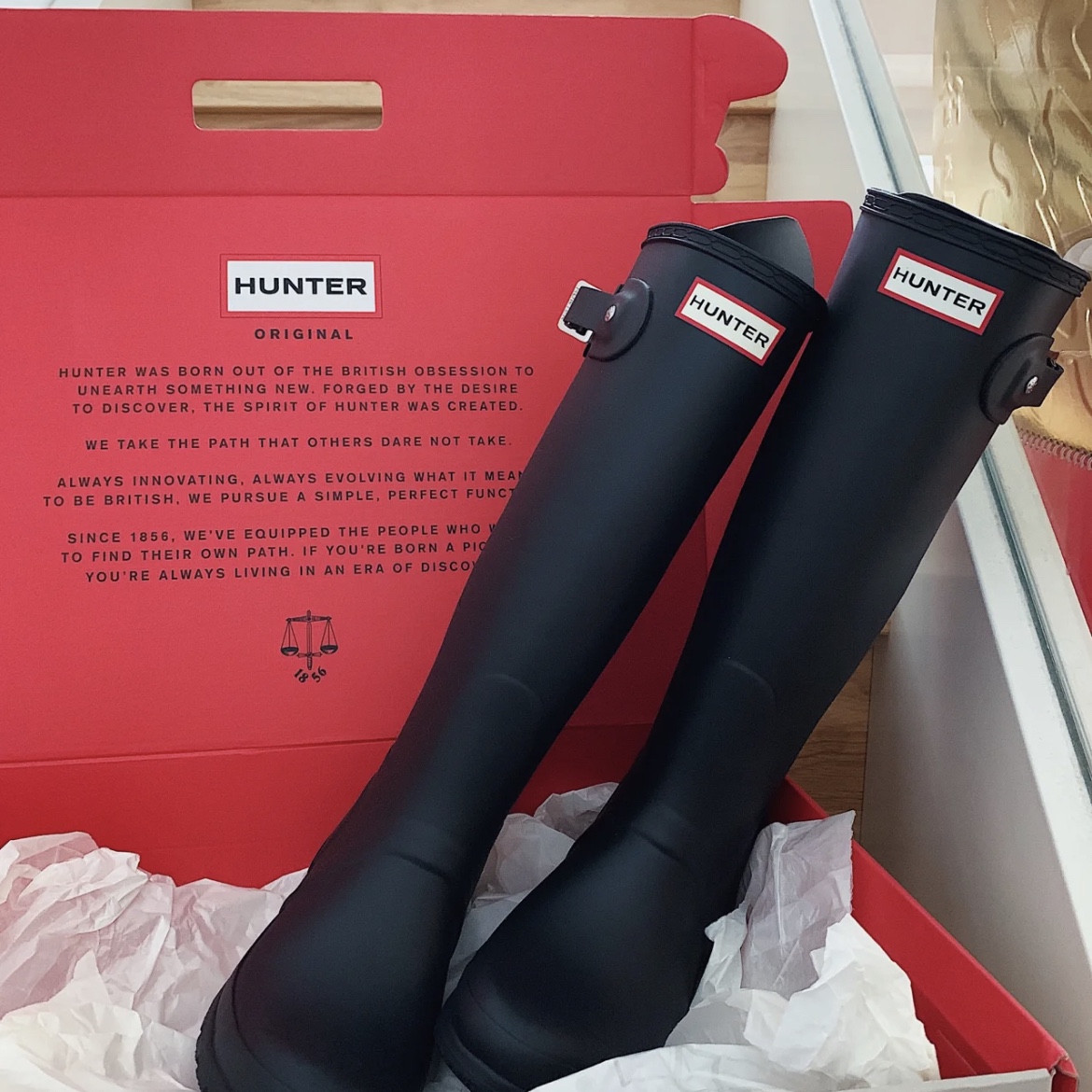 (W) Hunter Original Tall Rain Boots Black 착용 스타일