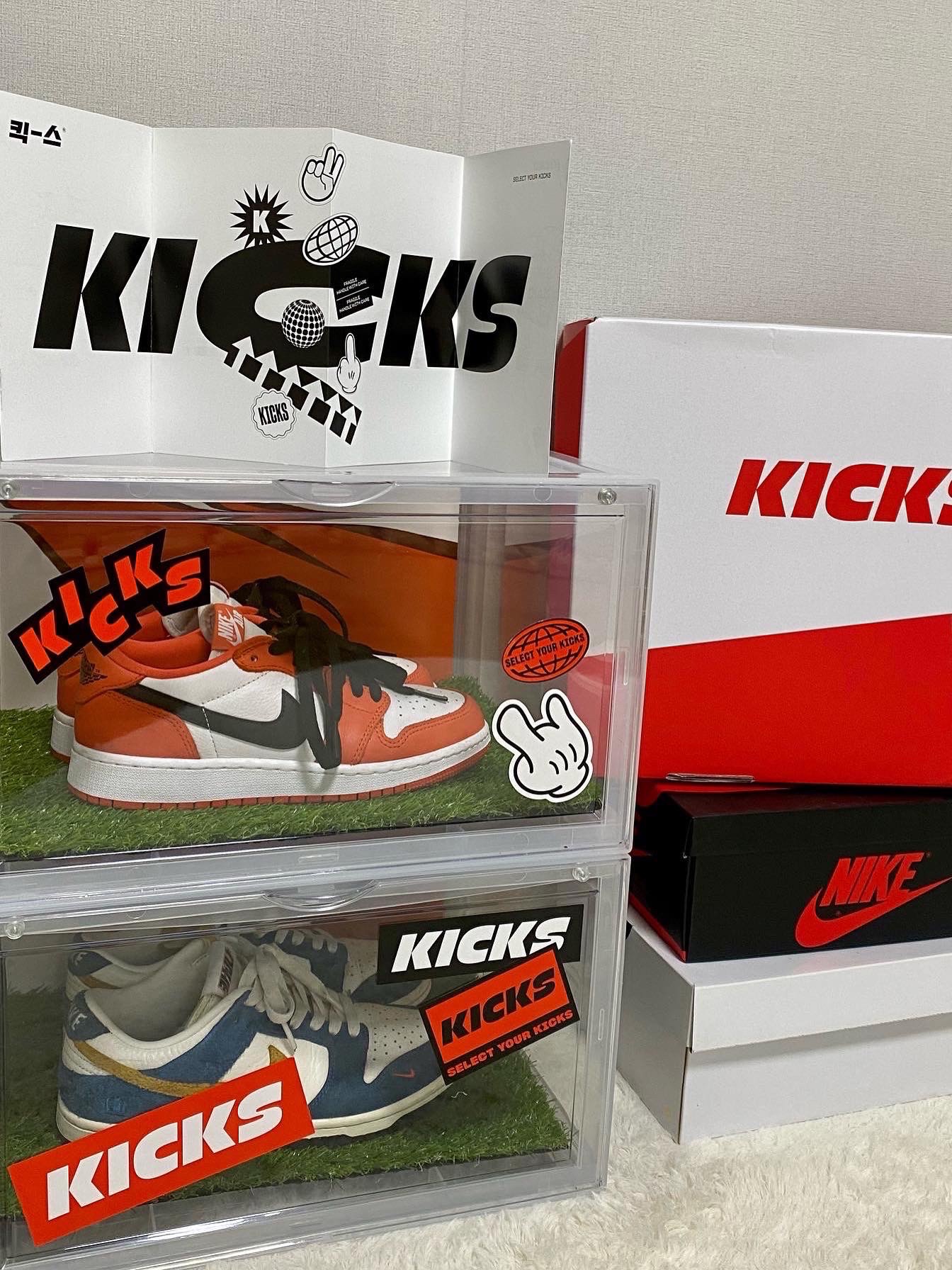 Nike x Kasina Dunk Low 80's Bus, (W) Jordan 1 Low OG Starfish 착용 스타일 - 2