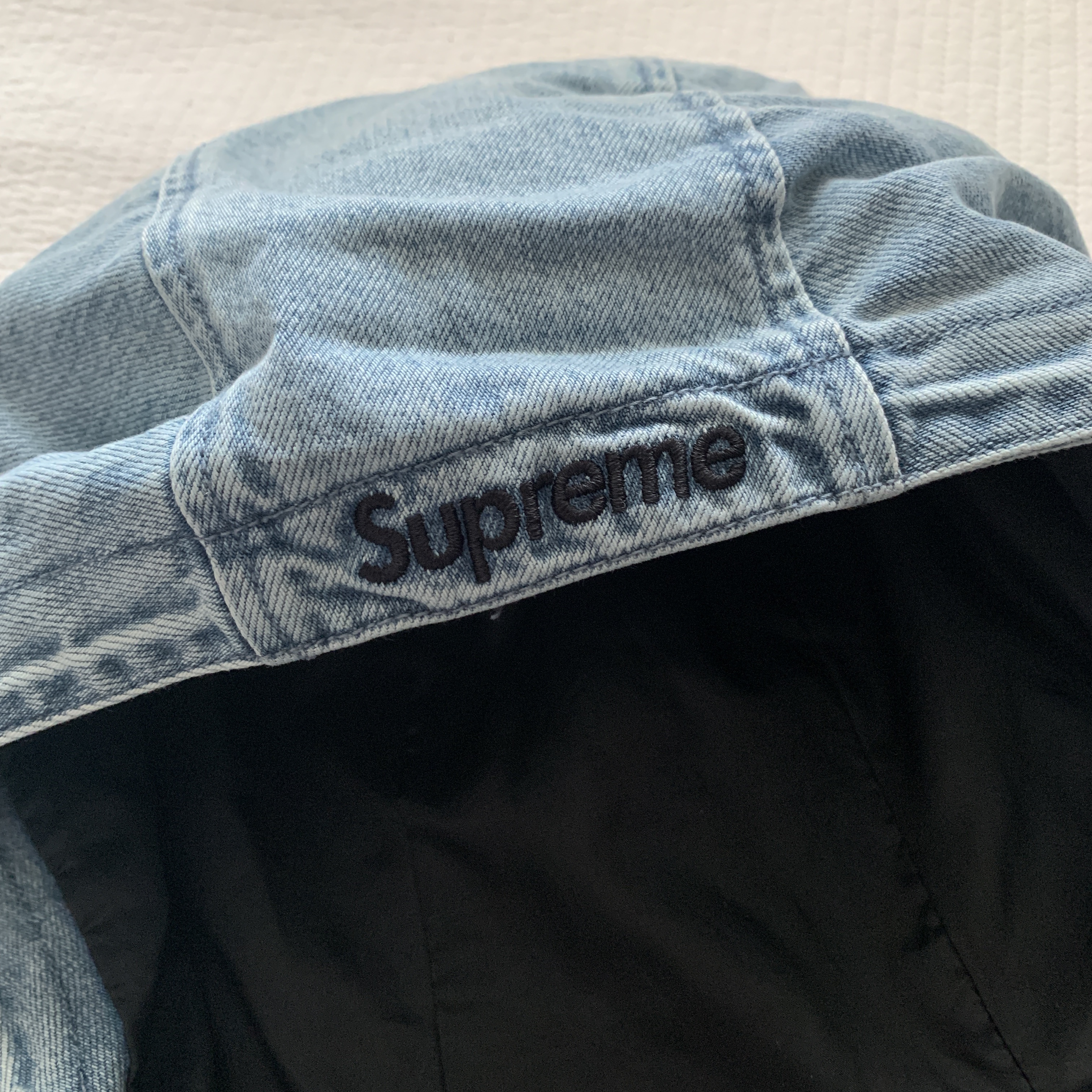 Supreme x Nike ACG Denim Pullover Washed Blue - 22FW 착용 스타일 - 3