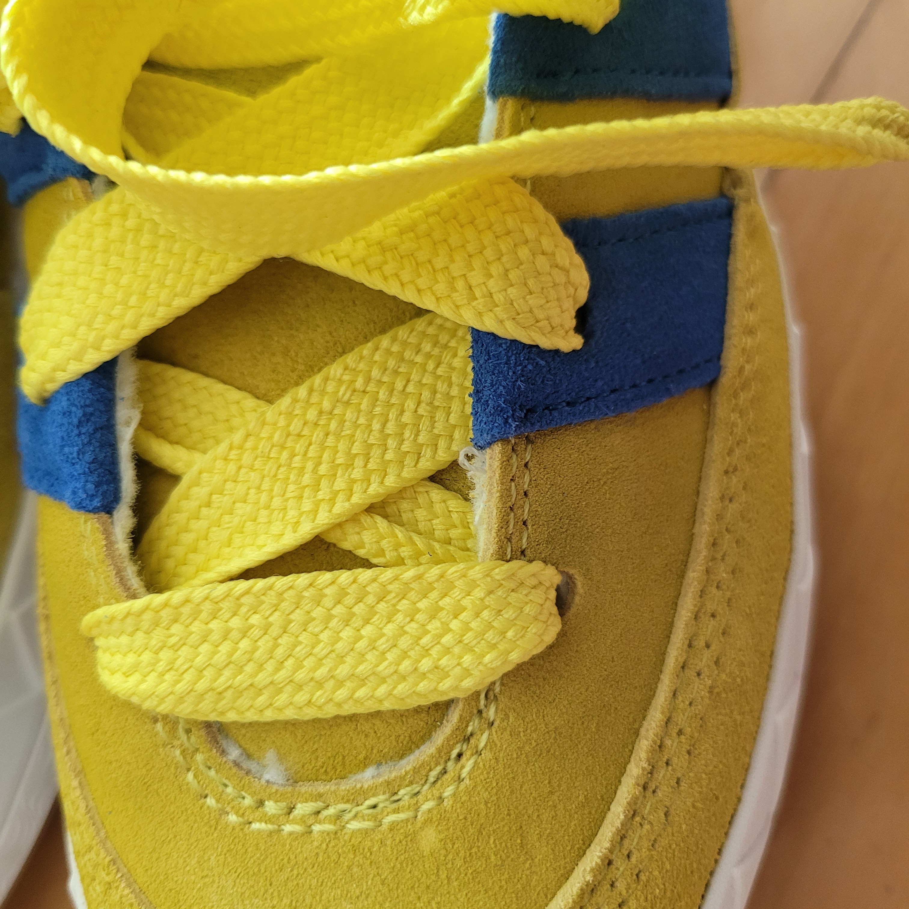 Adidas Adimatic Bright Yellow Blue 착용 스타일 - 3