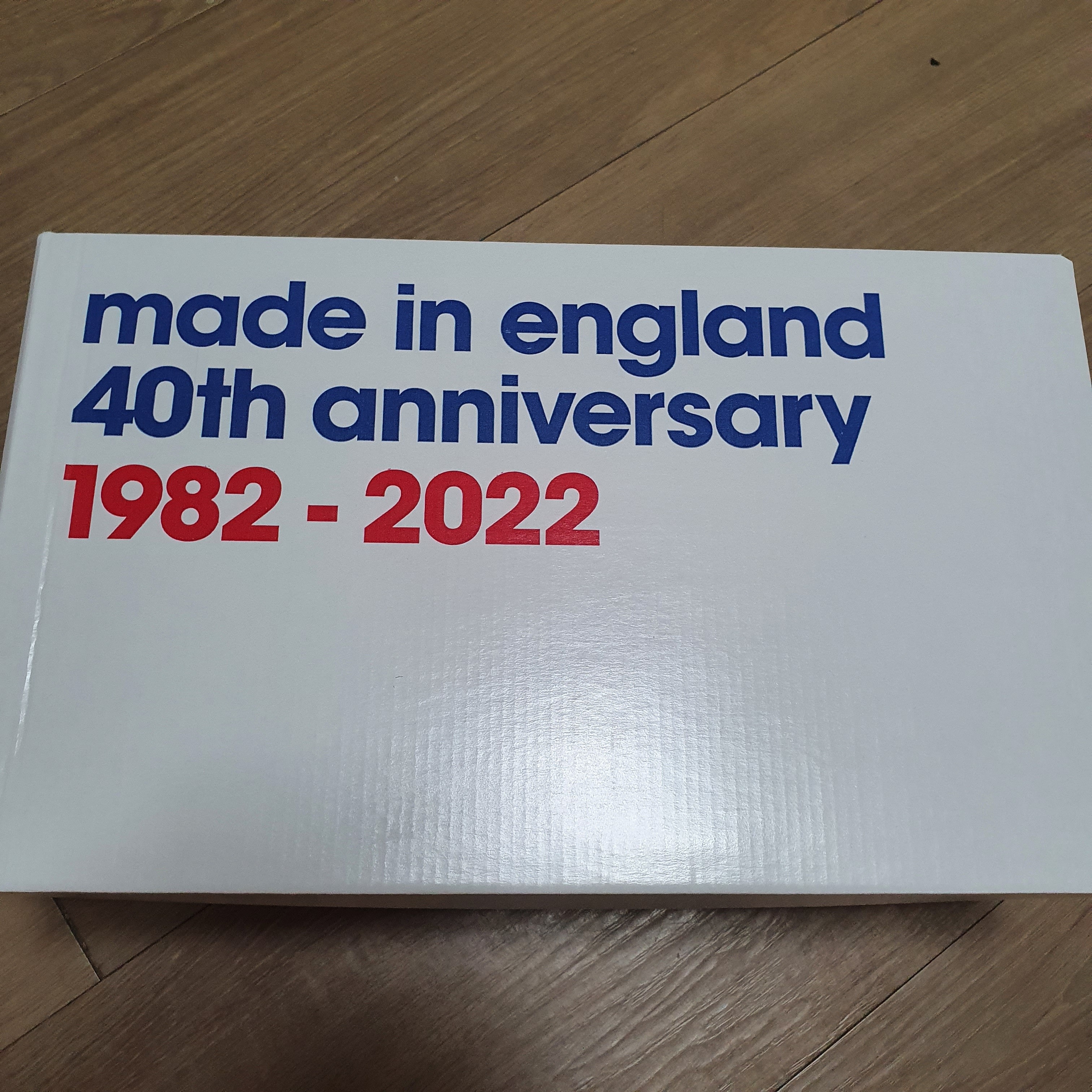 New Balance 670 Made in UK 40th Anniversary Grey 착용 스타일 - 1