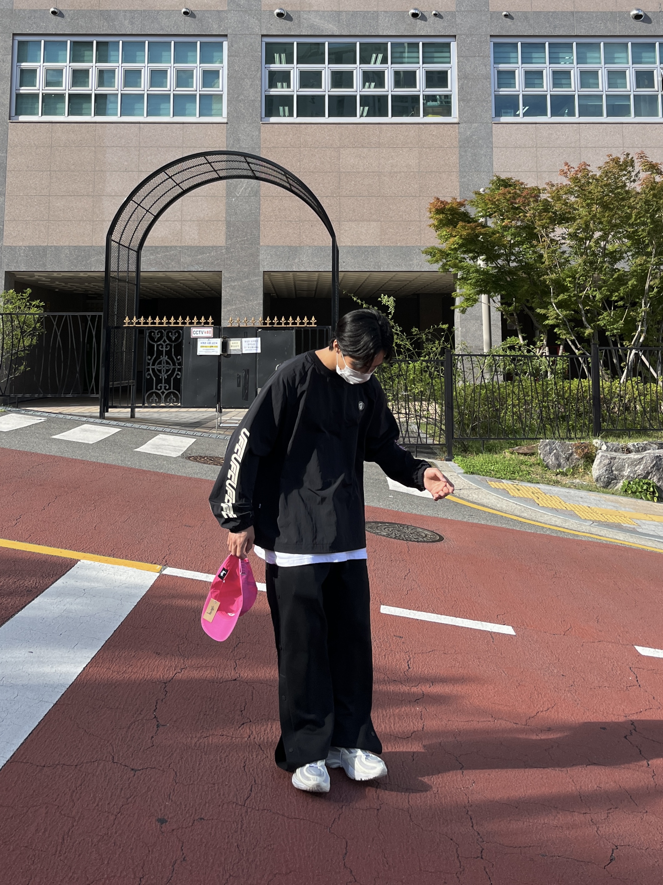 Stussy Washed Stock Low Pro Cap Magenta 착용 스타일 - 1
