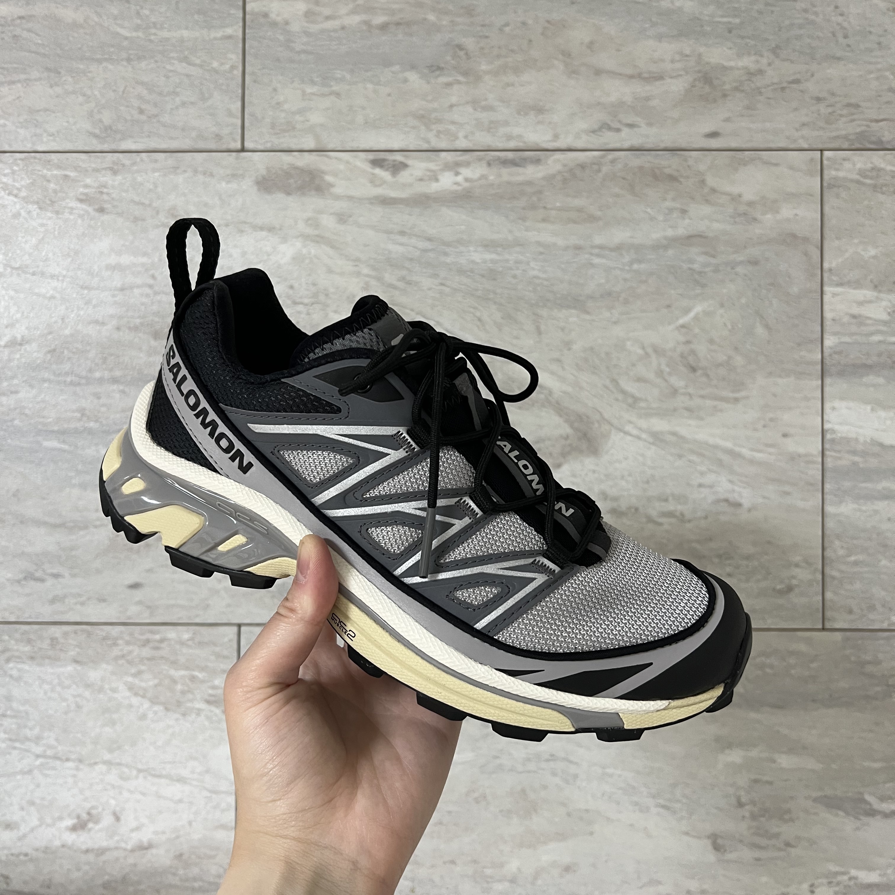 Salomon XT-6 Expanse Alloy Quiet Shade 착용 스타일