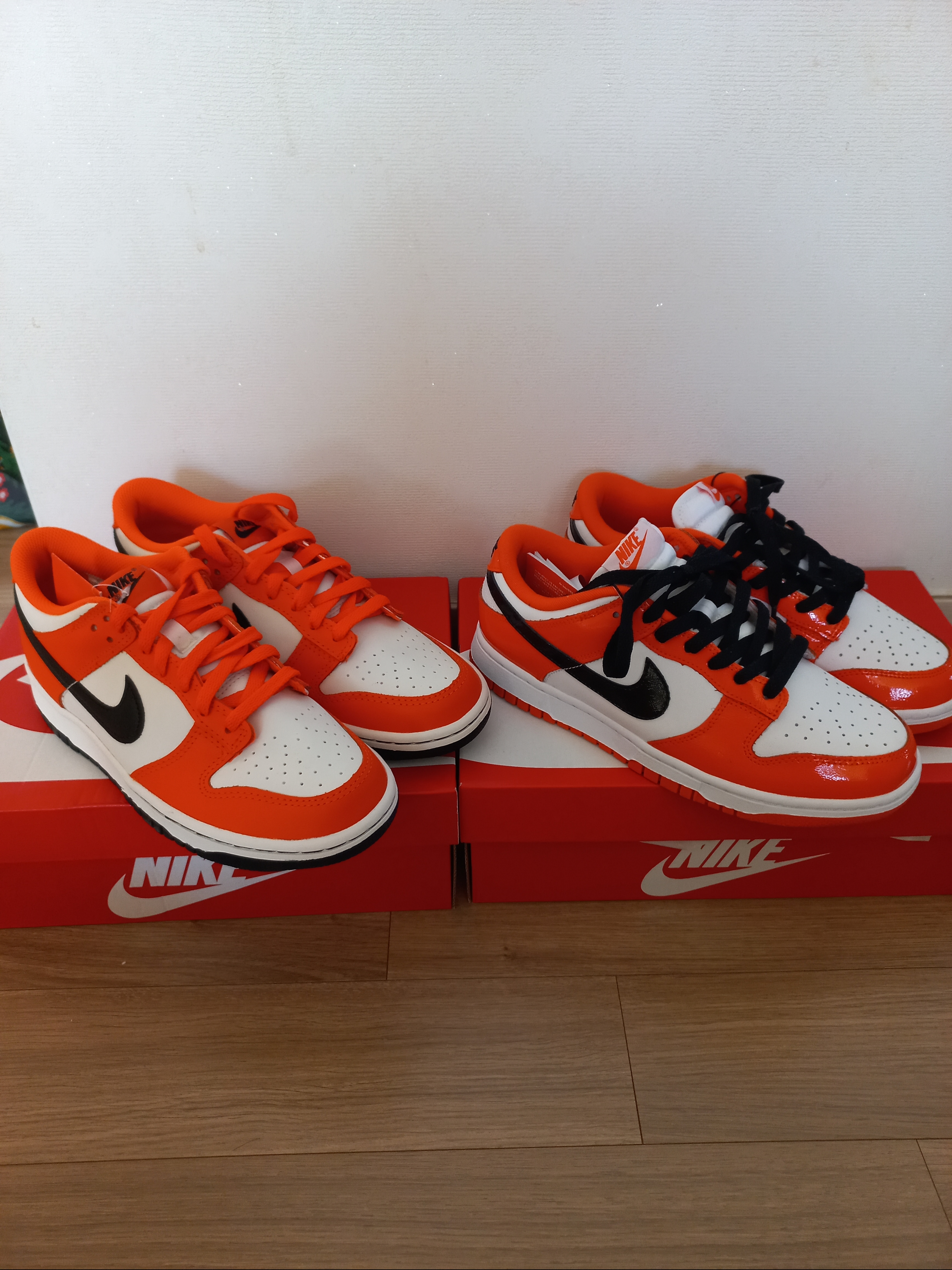 (GS) Nike Dunk Low Safety Orange, (W) Nike Dunk Low Essential Brilliant Orange 착용 스타일 - 3
