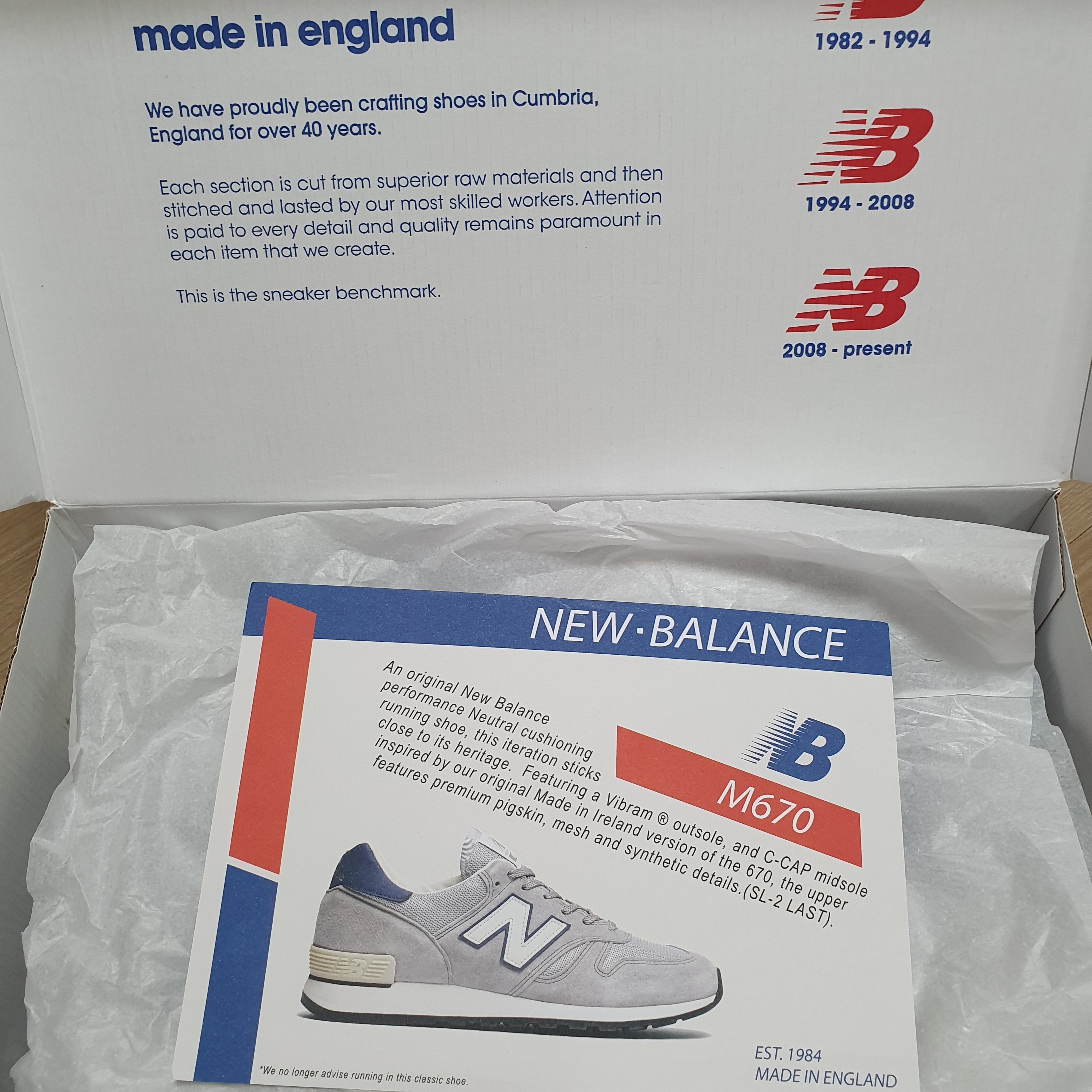 New Balance 670 Made in UK 40th Anniversary Grey 착용 스타일 - 2