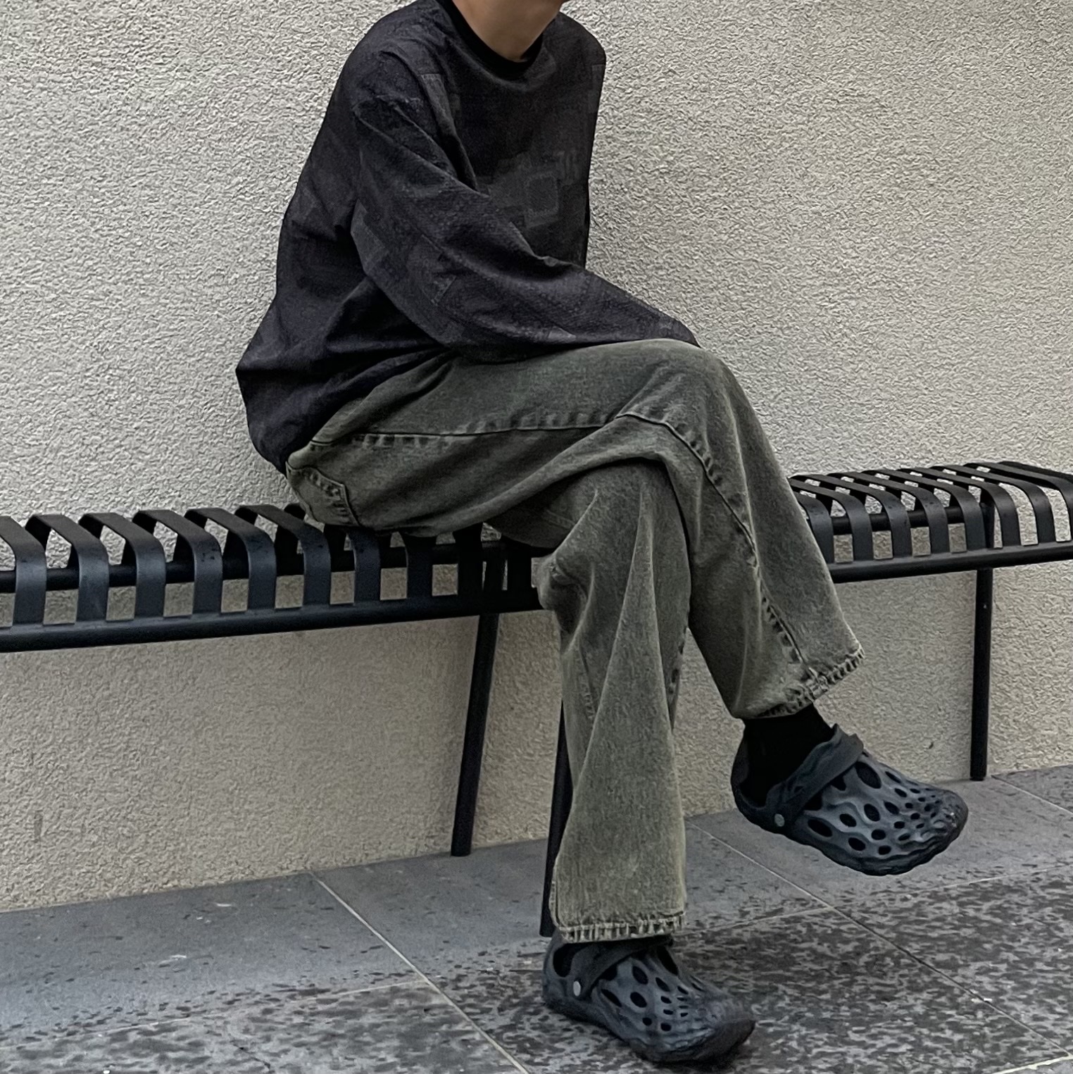 Merrell Hydro Moc Black 착용 스타일 - 1