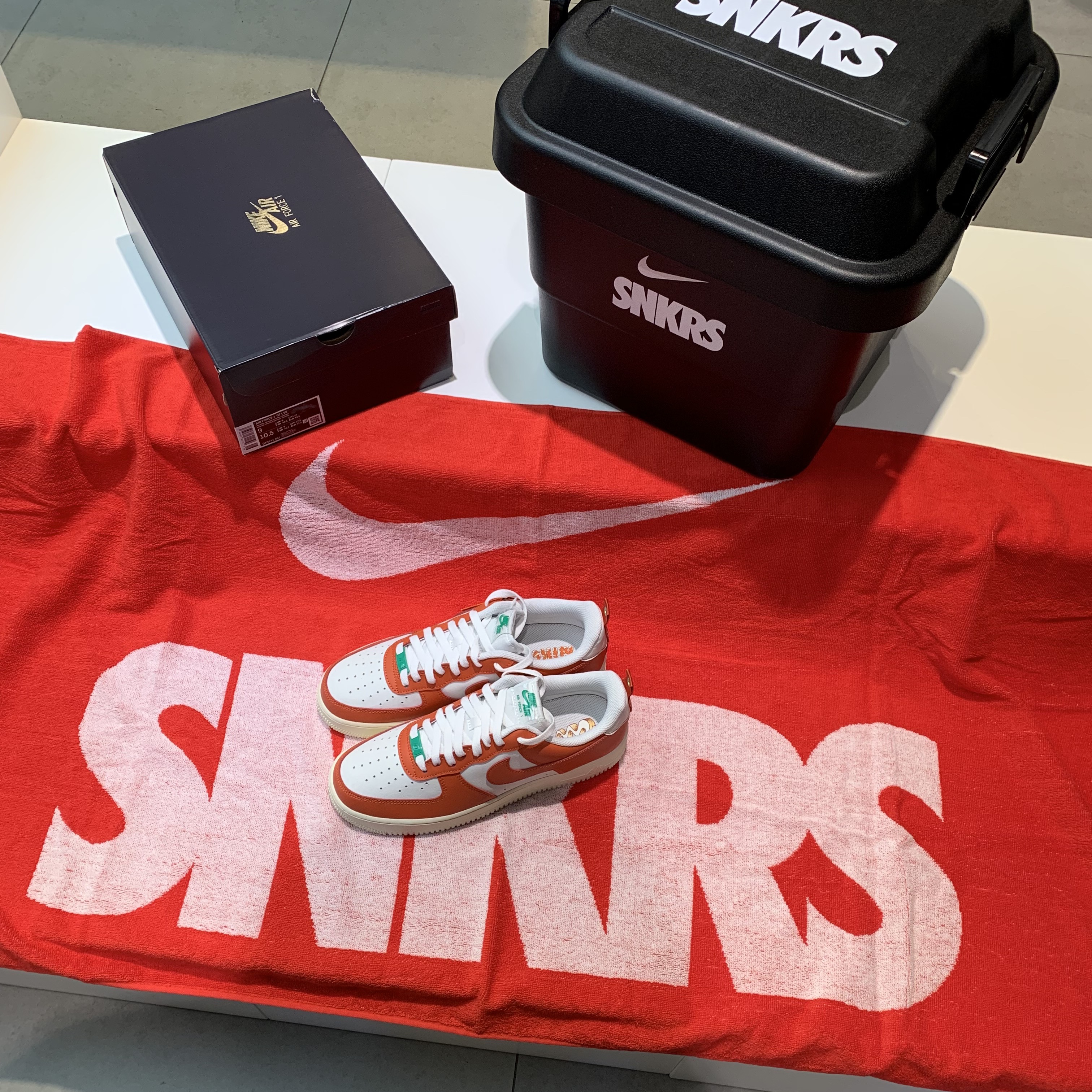 Nike Air Force 1 '07 LV8 Pojangmacha 착용 스타일 - 5