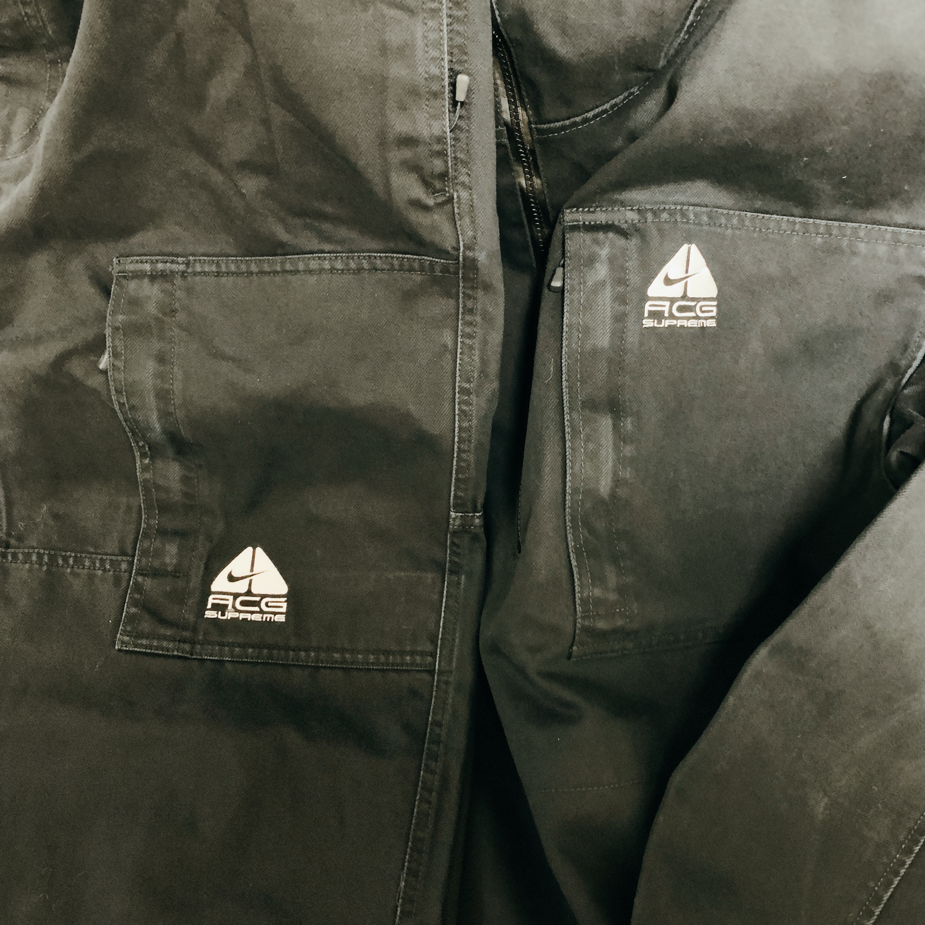 Supreme x Nike ACG Denim Pullover Black - 22FW, Supreme x Nike ACG Belted Denim Pants Black - 22FW 착용 스타일