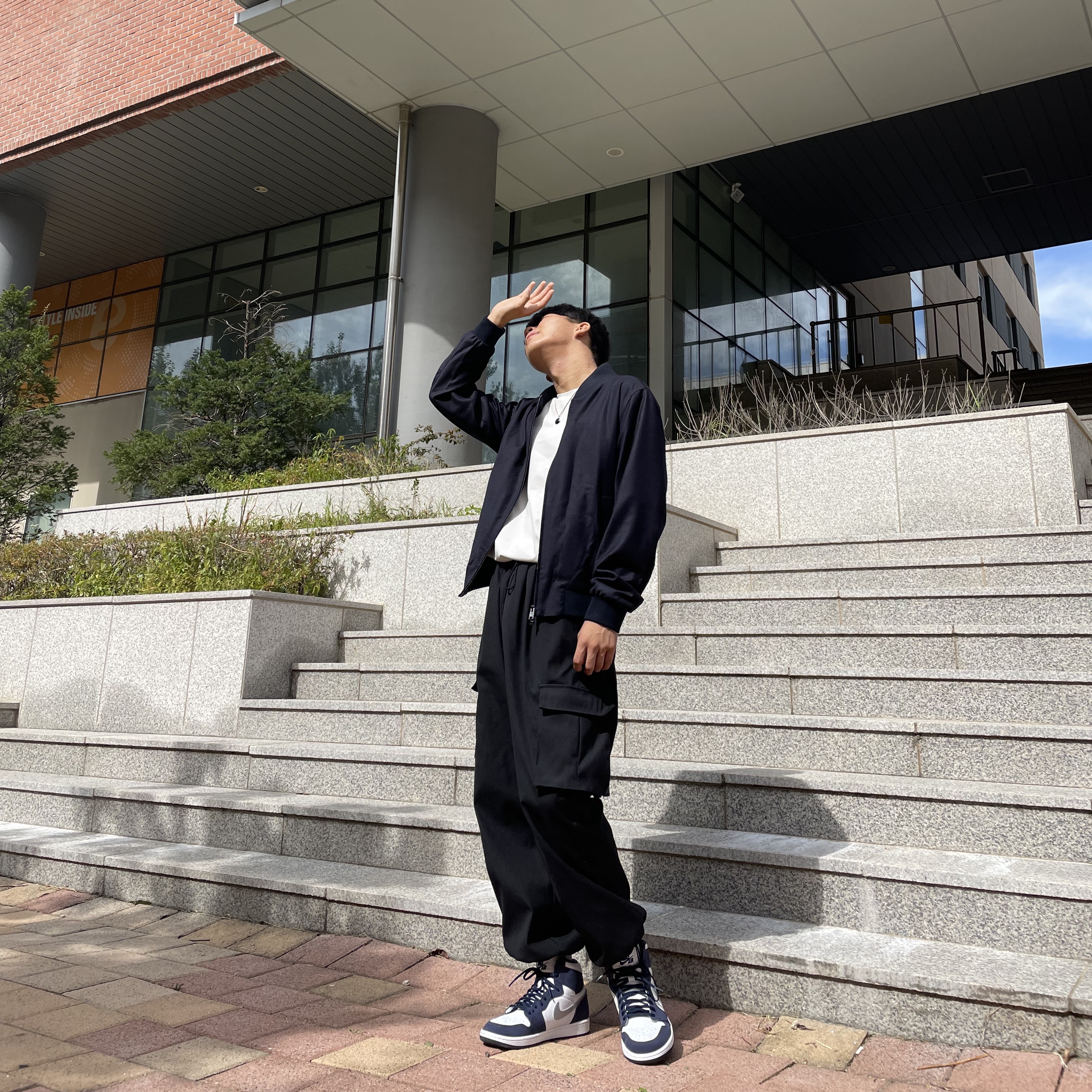Jordan 1 Retro High OG CO.JP Midnight Navy 착용 스타일