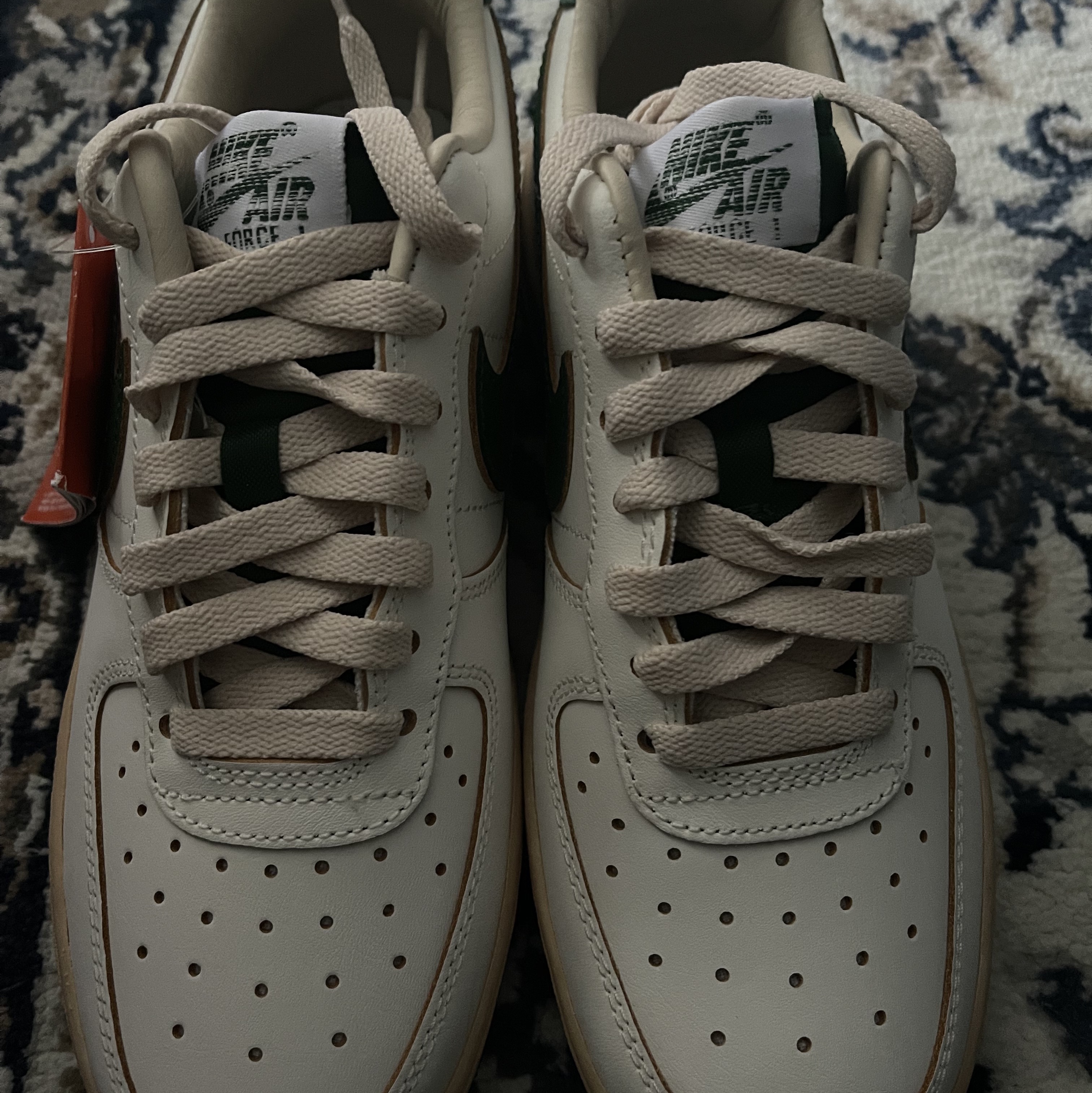 (W) Nike Air Force 1 Low Gorge Green 착용 스타일 - 2