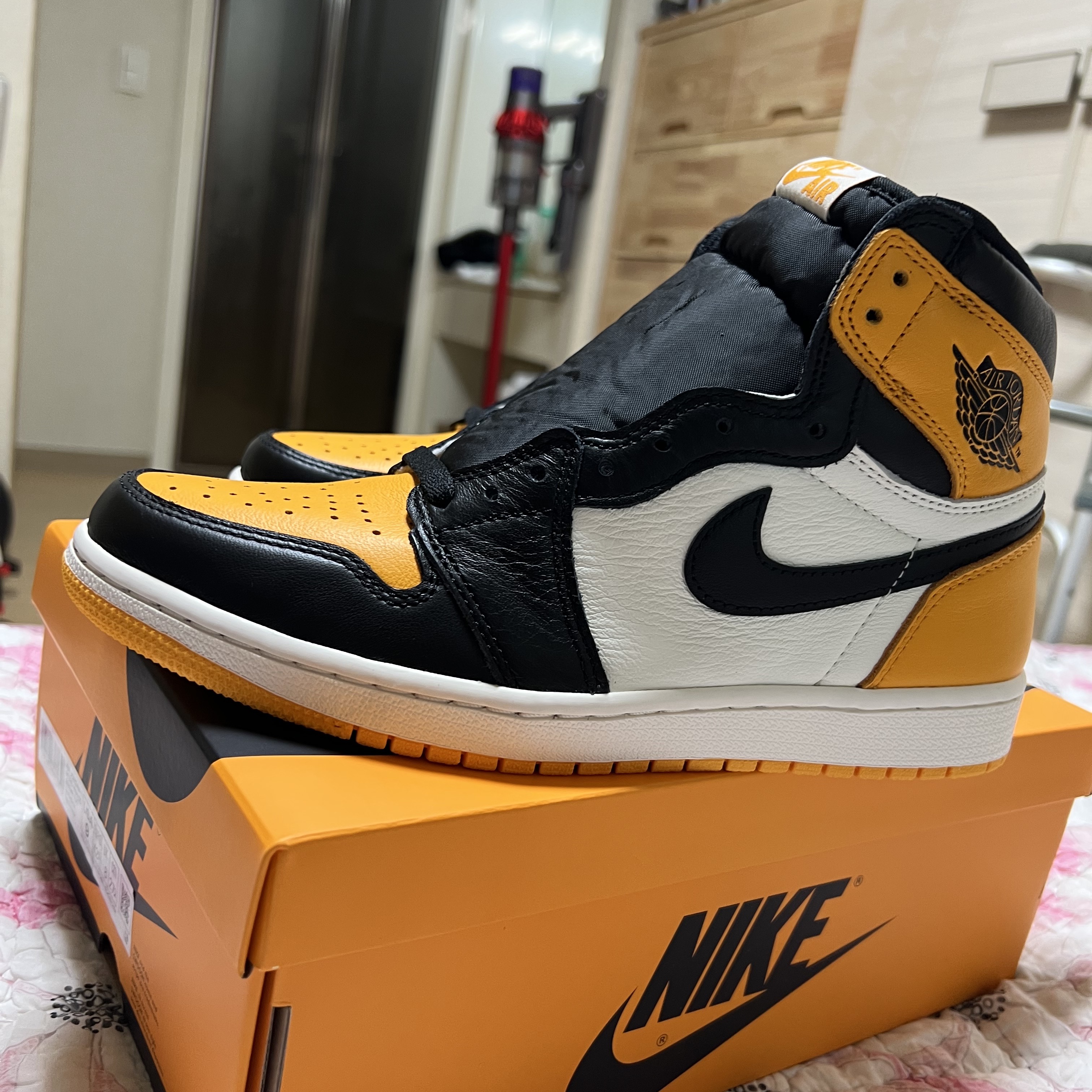 Jordan 1 Retro High OG Taxi 착용 스타일