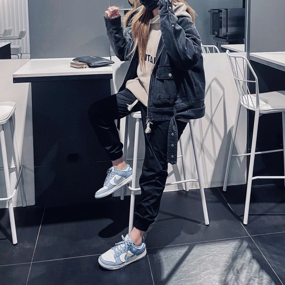 Essentials 3D Silicon Applique Pullover Hoodie Olive/Khaki - 20FW, Nike Dunk Low Retro University Blue 착용 스타일