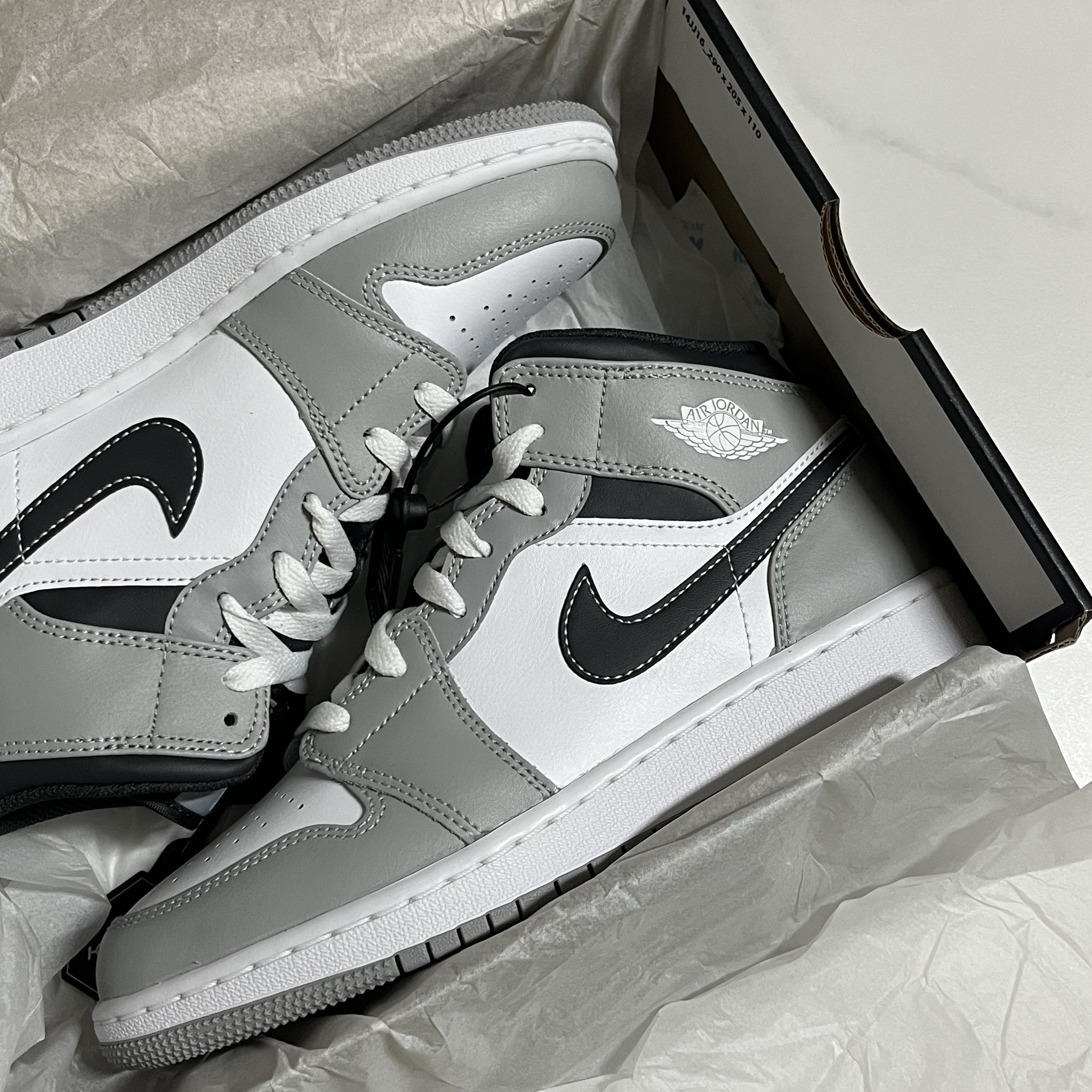 (GS) Jordan 1 Mid Light Smoke Grey Anthracite 착용 스타일