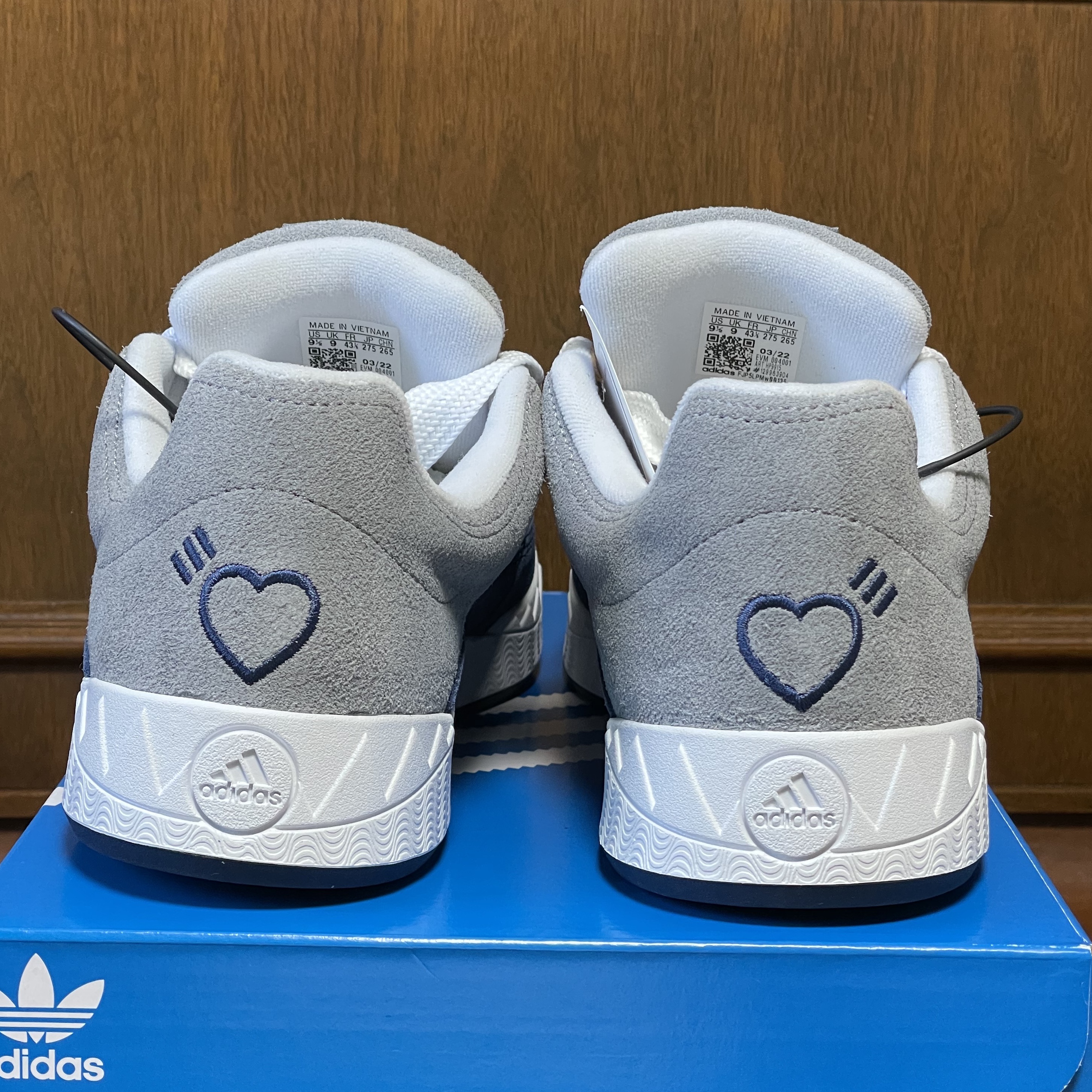 Adidas x Human Made Adimatic Gray 착용 스타일 - 4