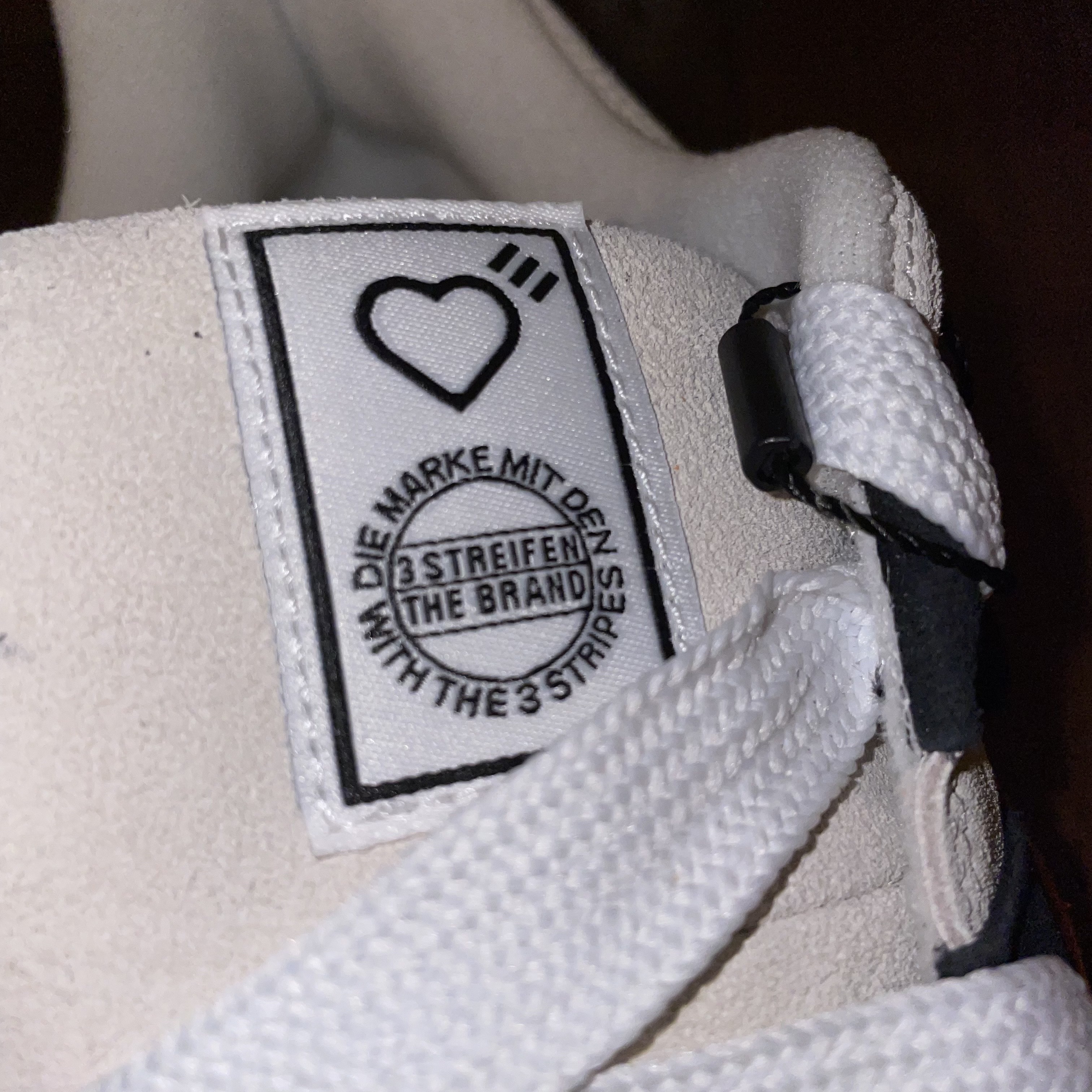 Adidas x Human Made Adimatic White 착용 스타일 - 5