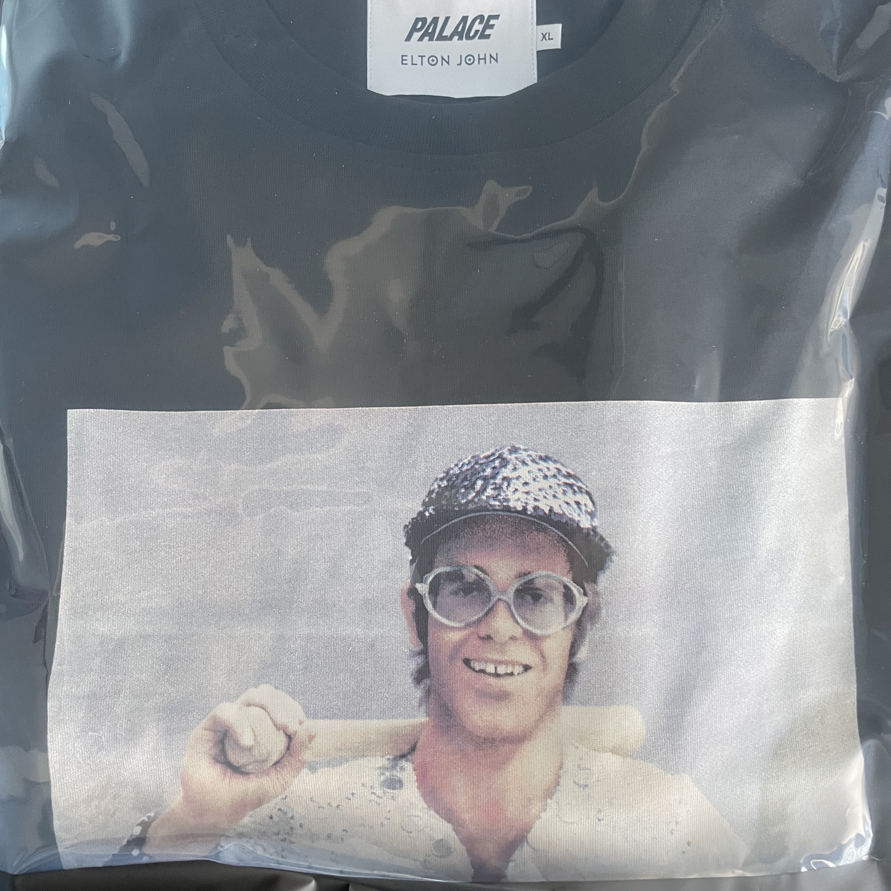 Palace x Elton John Baller Long Sleeve Black - 22SS 착용 스타일