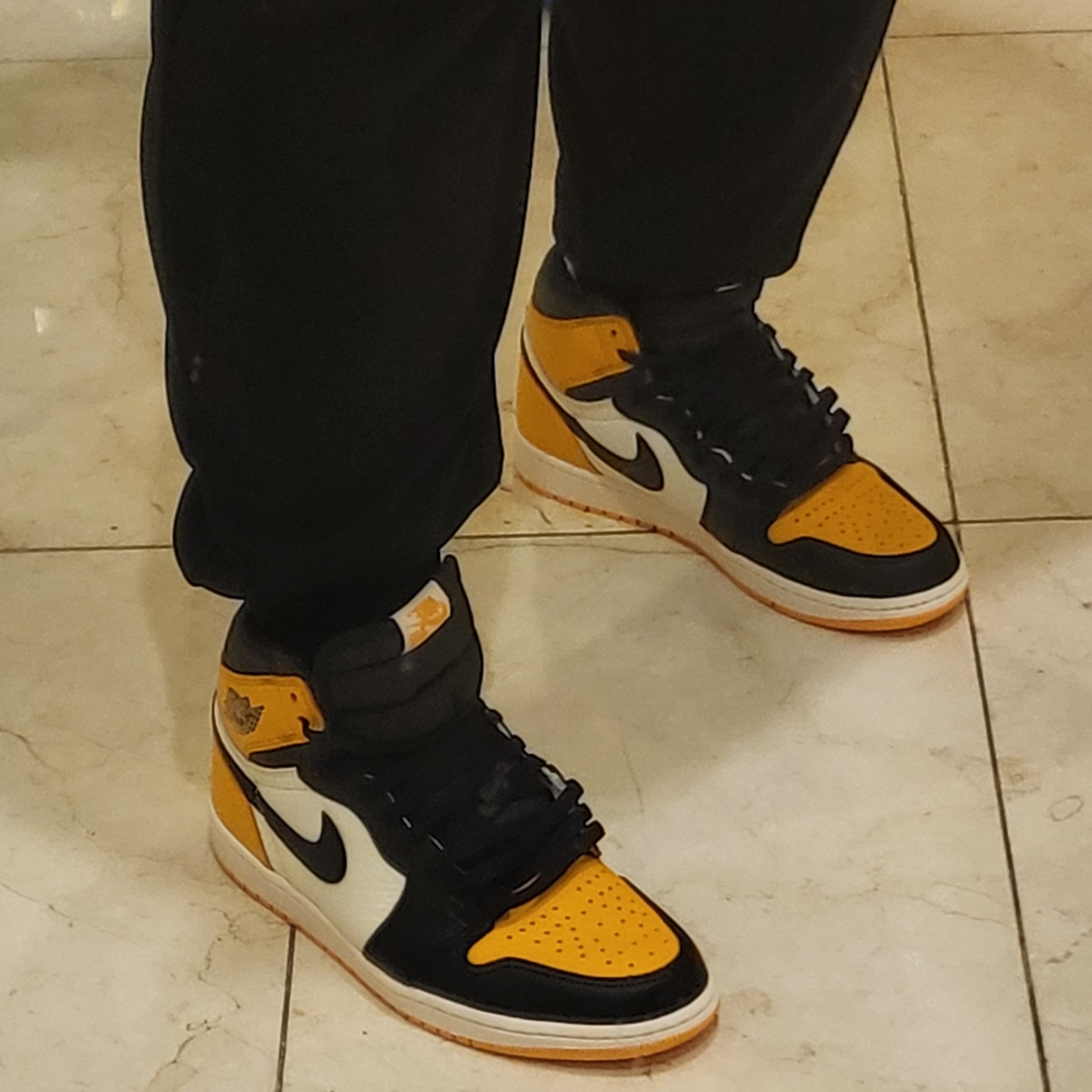 Jordan 1 Retro High OG Taxi 착용 스타일