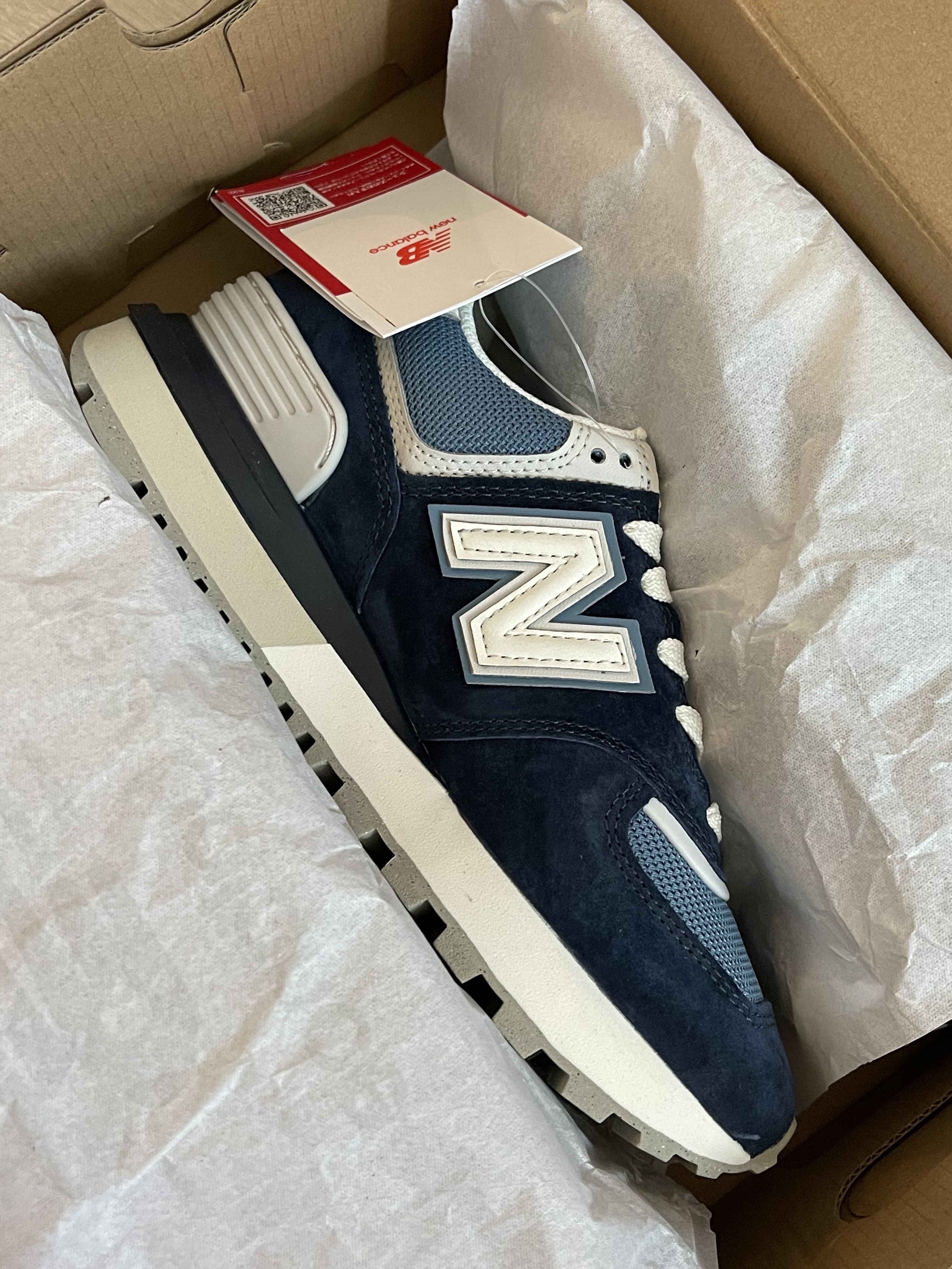 New Balance 574 Legacy Navy Sea Salt, New Balance 574 Legacy Navy 착용 스타일 - 3