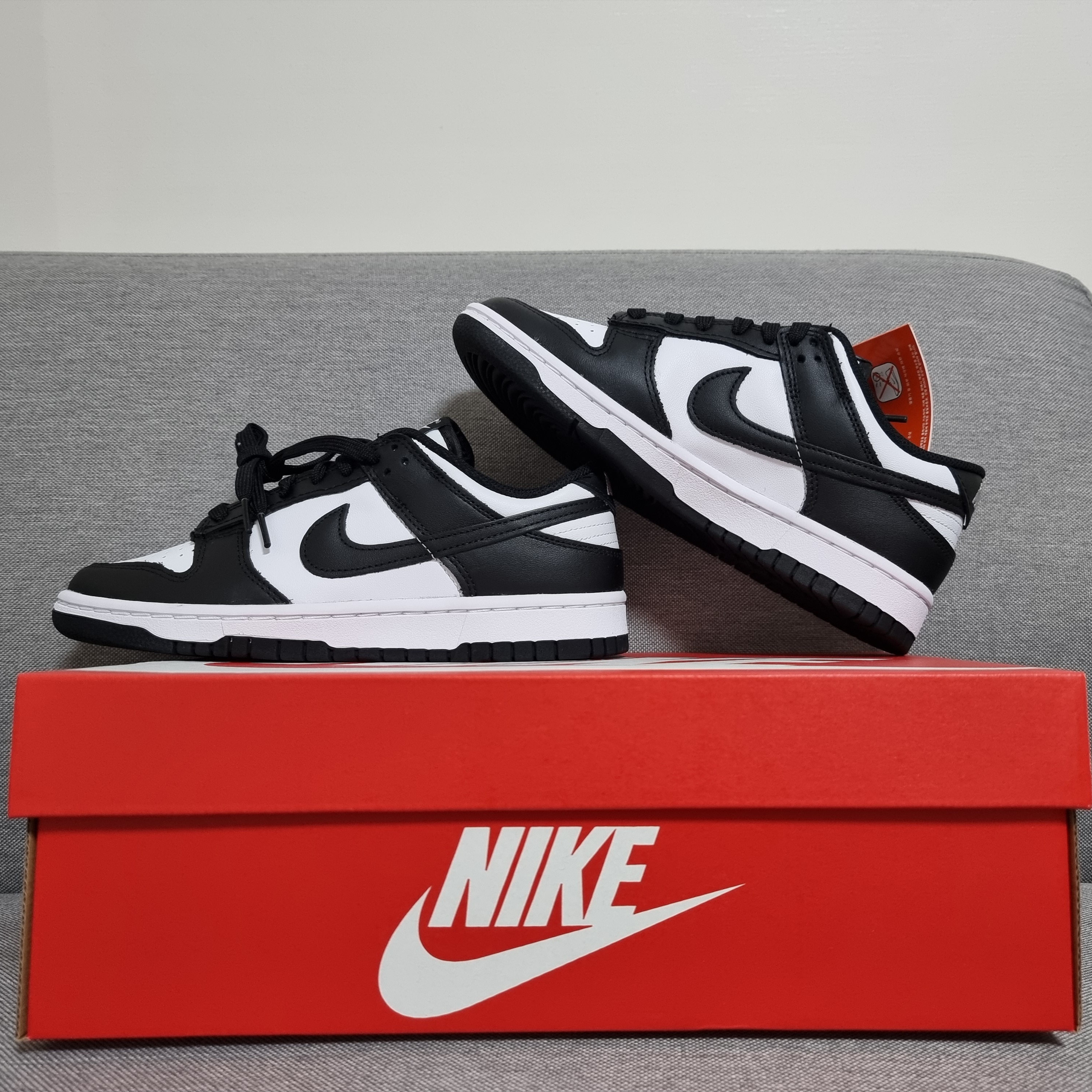 (W) Nike Dunk Low Black 착용 스타일
