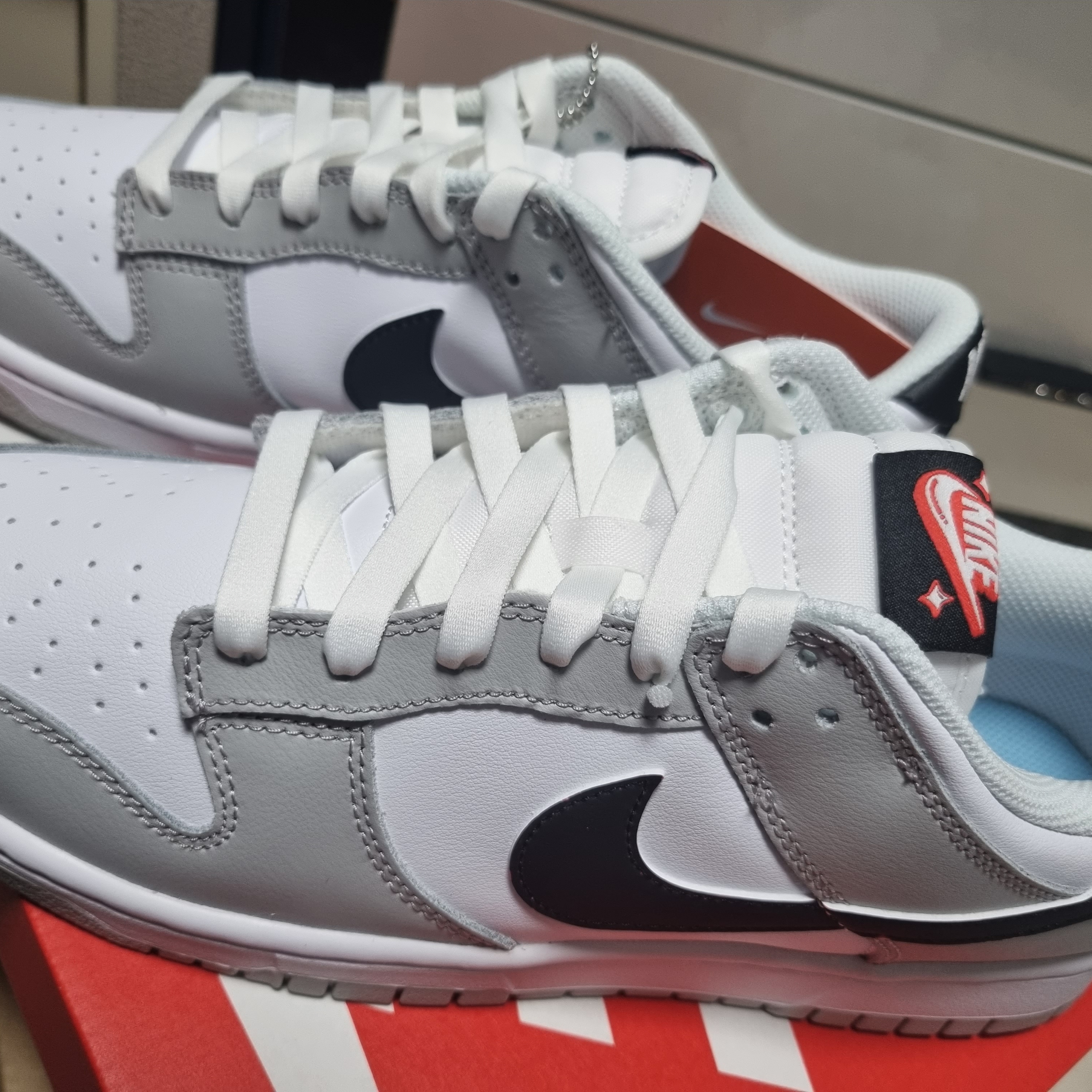 Nike Dunk Low Retro SE Jackpot Grey Fog 착용 스타일