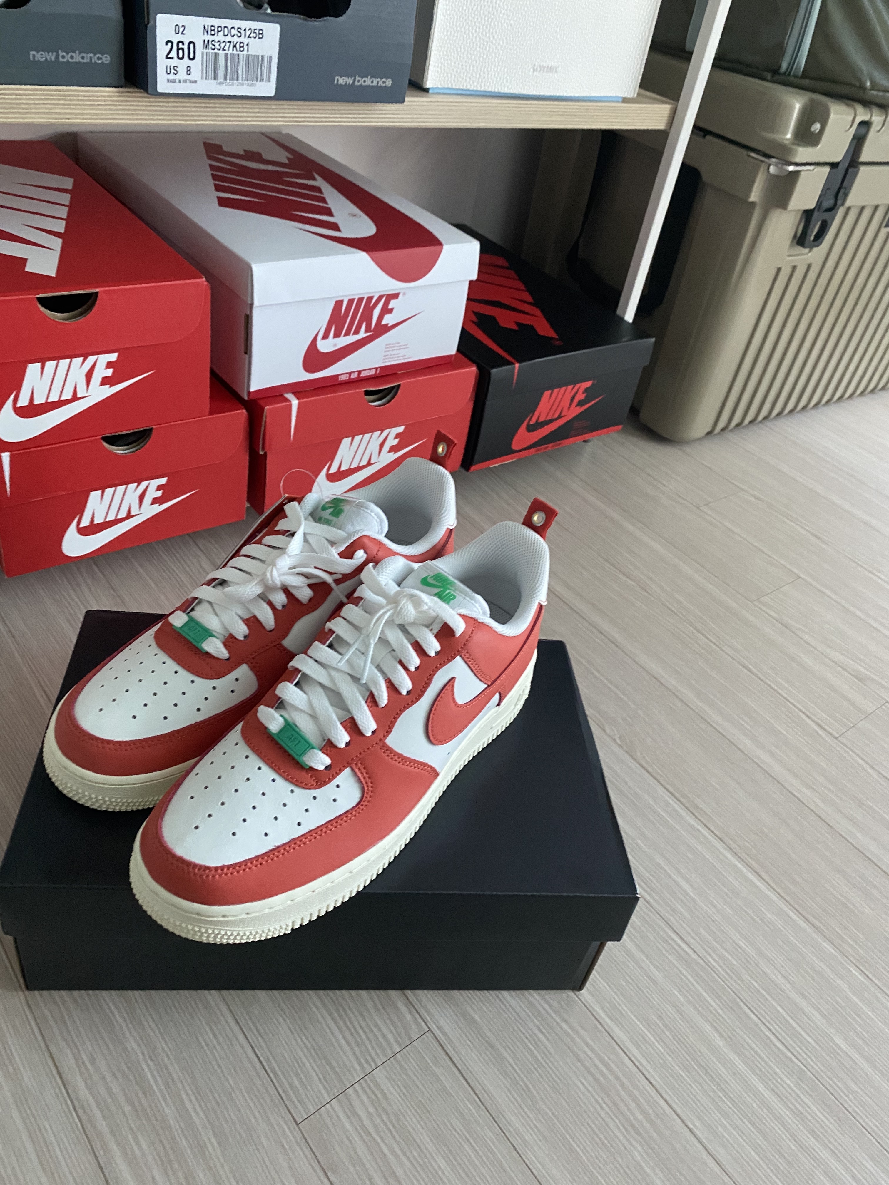 Nike Air Force 1 '07 LV8 Pojangmacha 착용 스타일