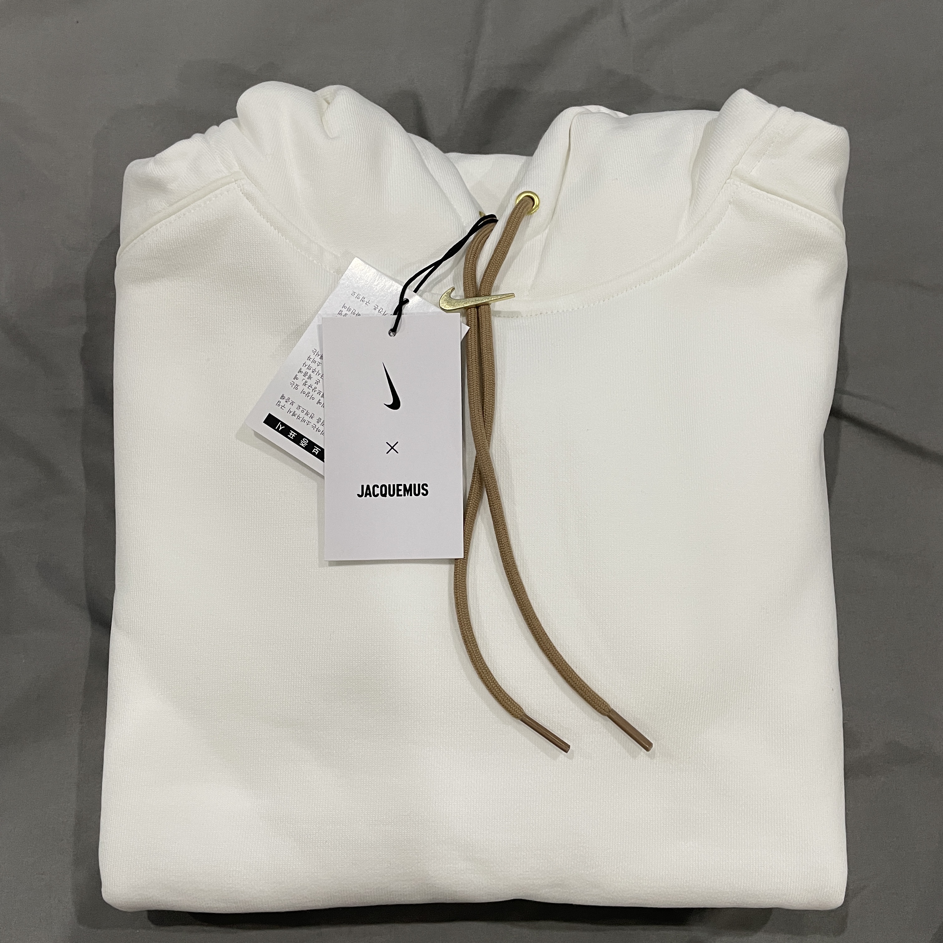 Nike x Jacquemus NRG Fleece Hoodie Sail - Asia 착용 스타일 - 1