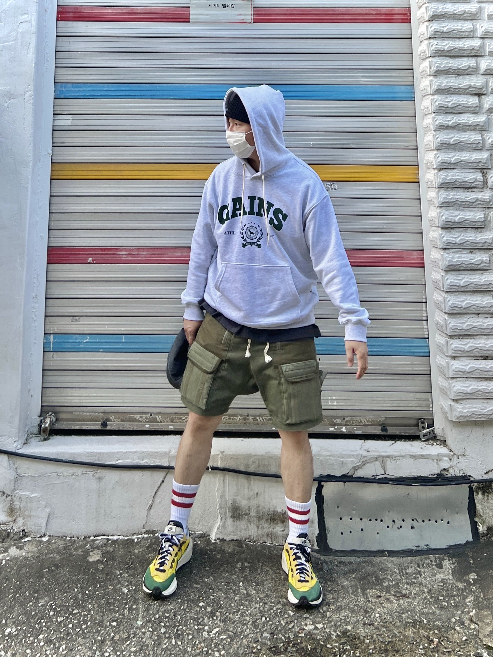 Nike x Sacai VaporWaffle Tour Yellow & Gorge Green Sail 착용 스타일 - 2