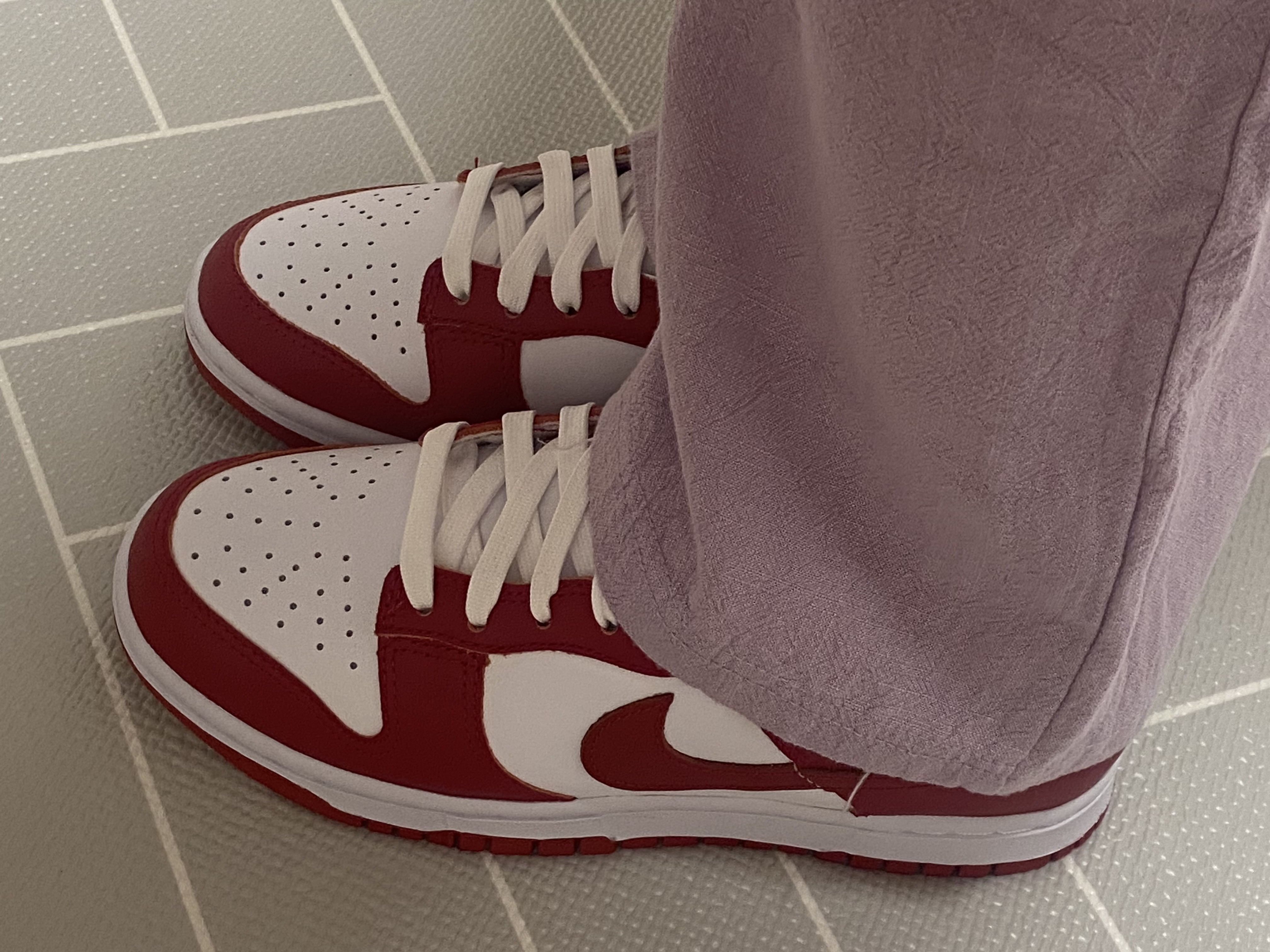 Nike Dunk Low Retro Gym Red 착용 스타일 - 2