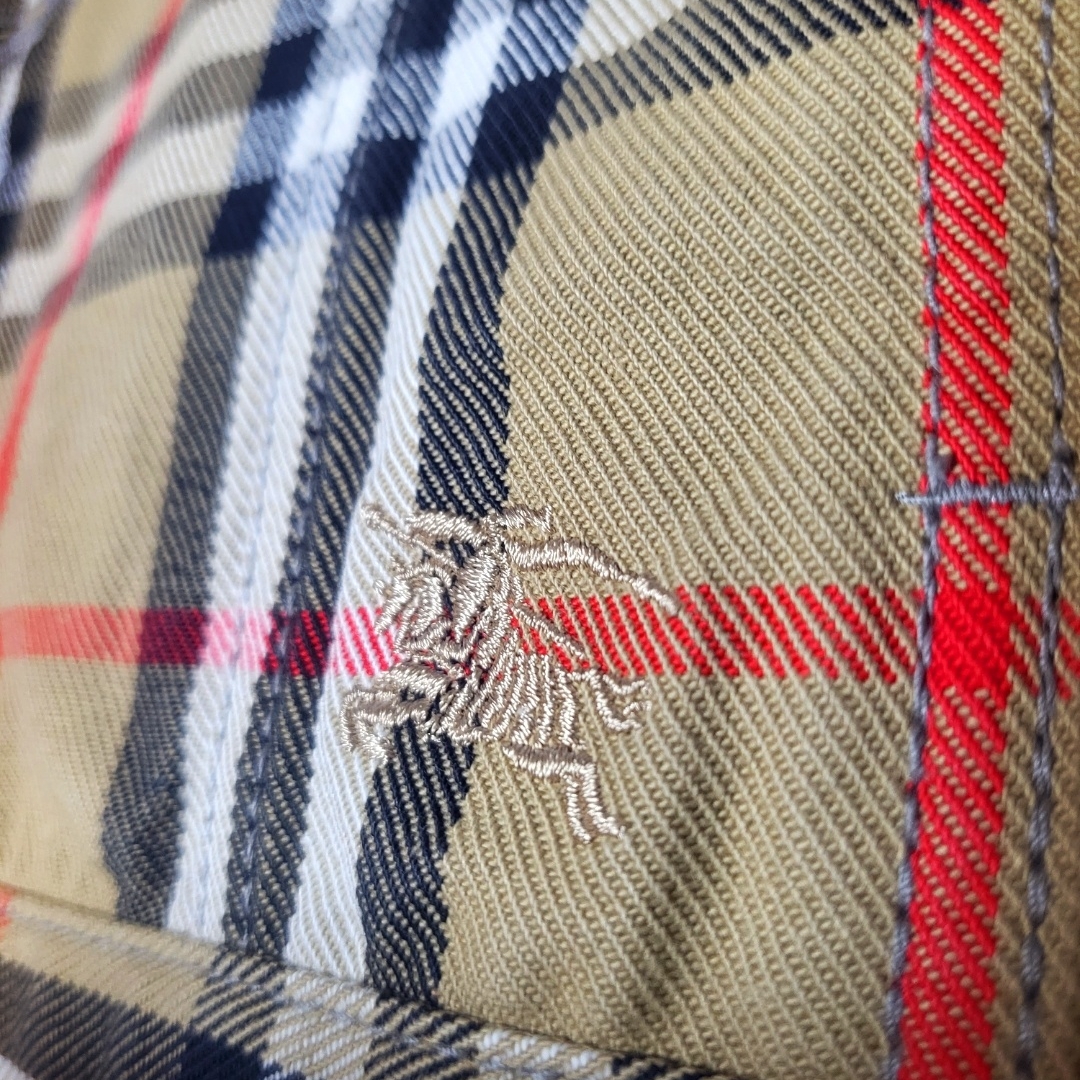 Supreme x Burberry Denim Trucker Jacket Beige - 22SS 착용 스타일 - 2
