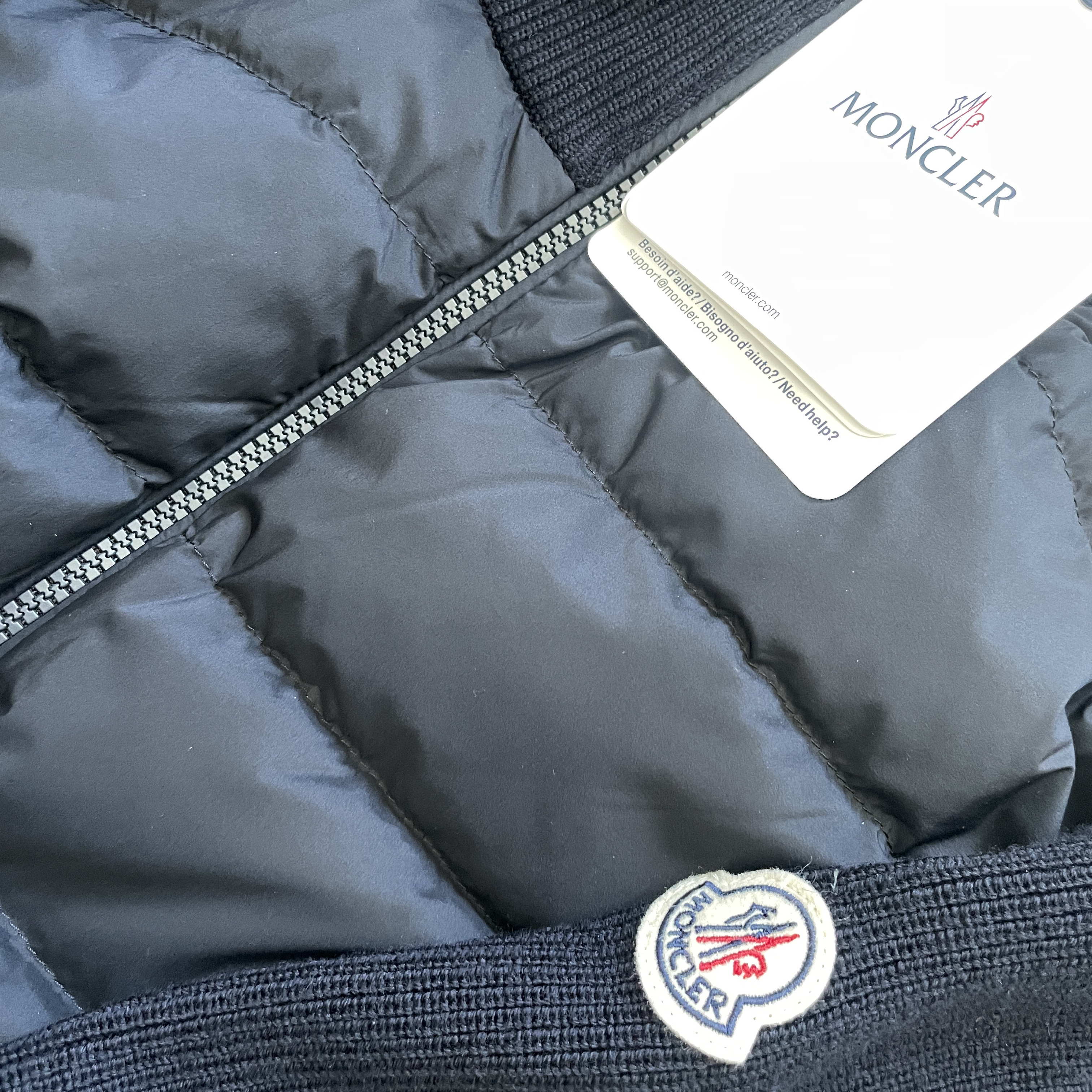 Moncler Padded Wool Cardigan Black - 22FW 착용 스타일