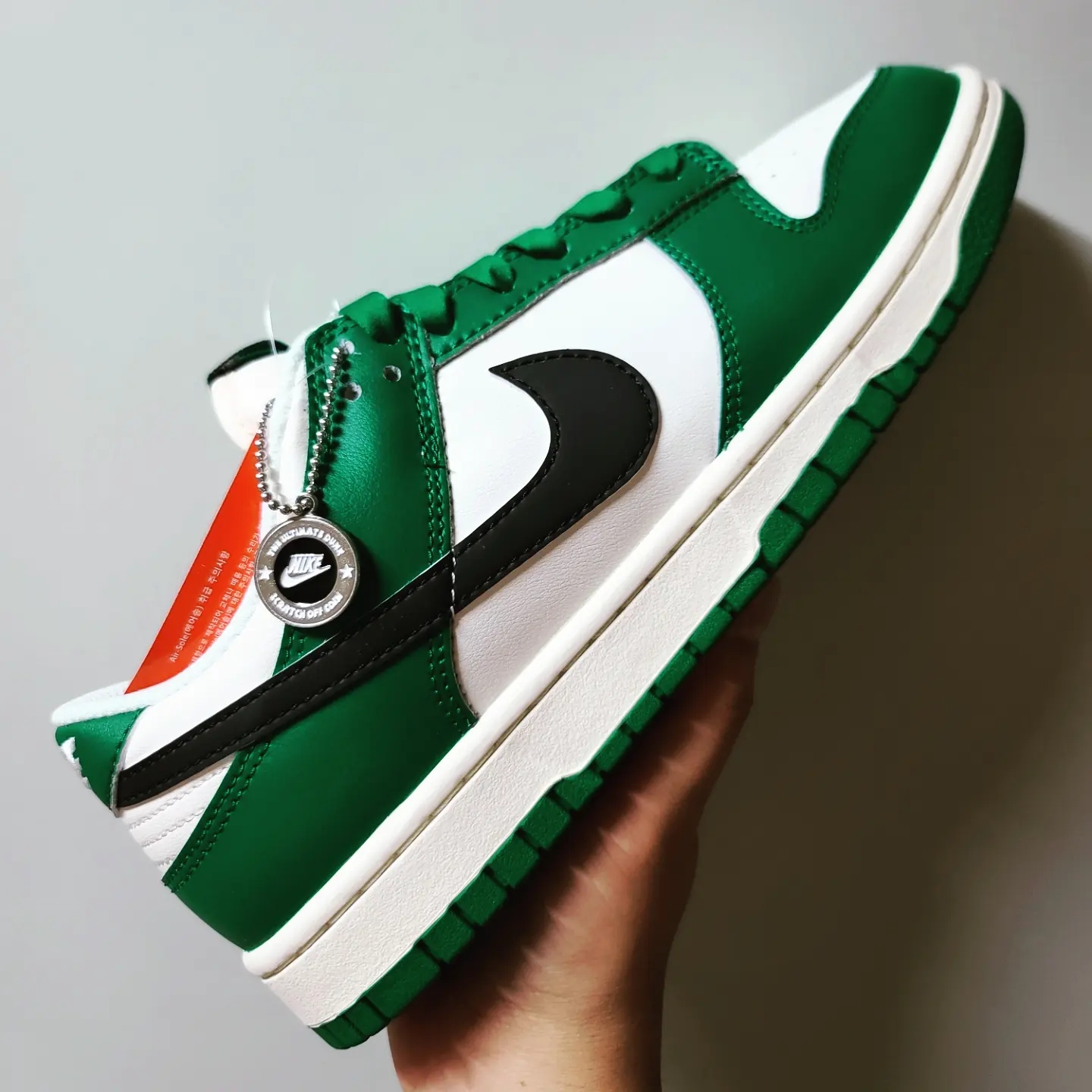 Nike Dunk Low Retro SE Jackpot Malachite 착용 스타일