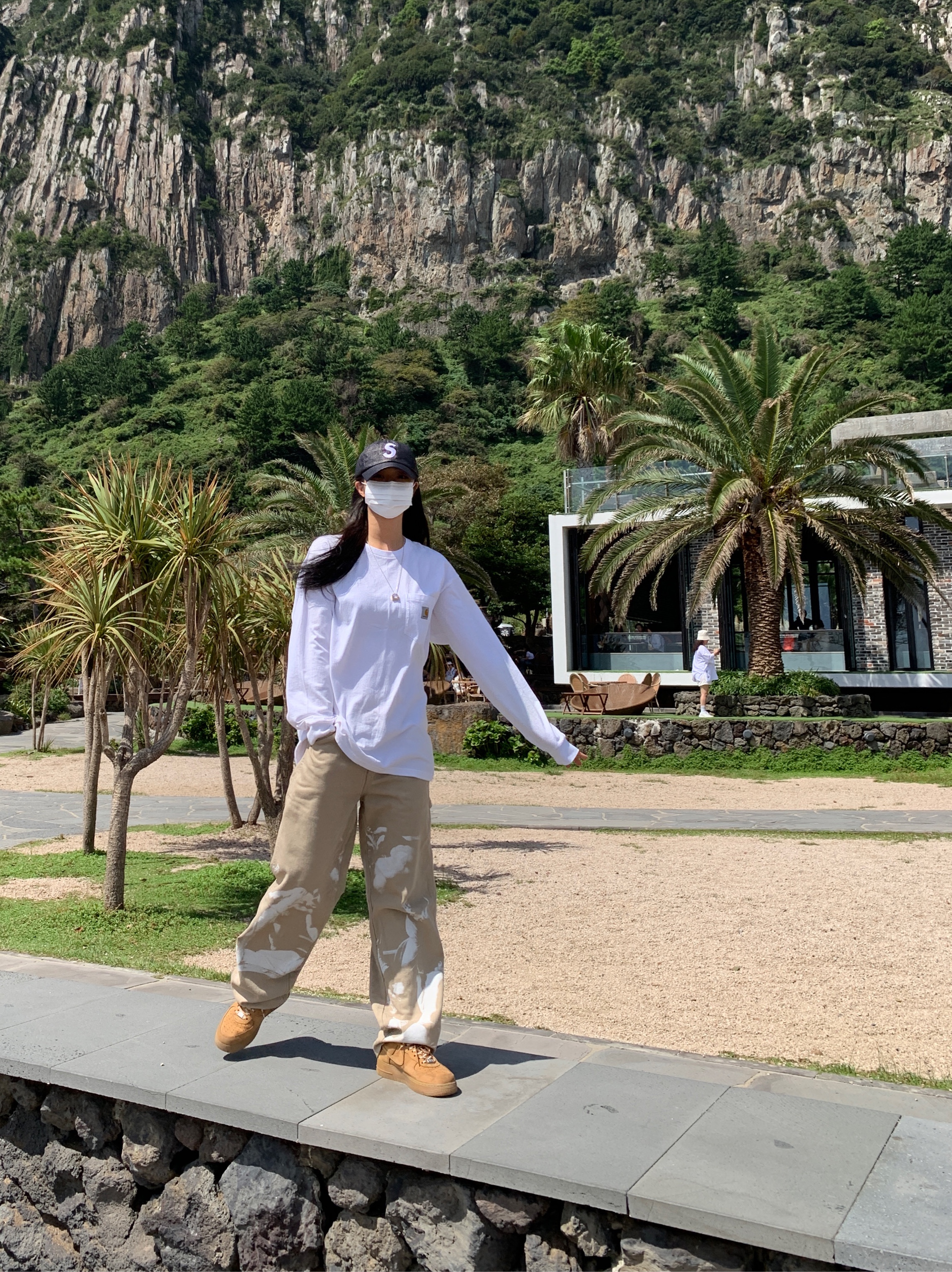 Palace P3 Bare Times T-Shirt White - 22SS, Nike x Supreme Air Force 1 Low Flax 착용 스타일 - 3