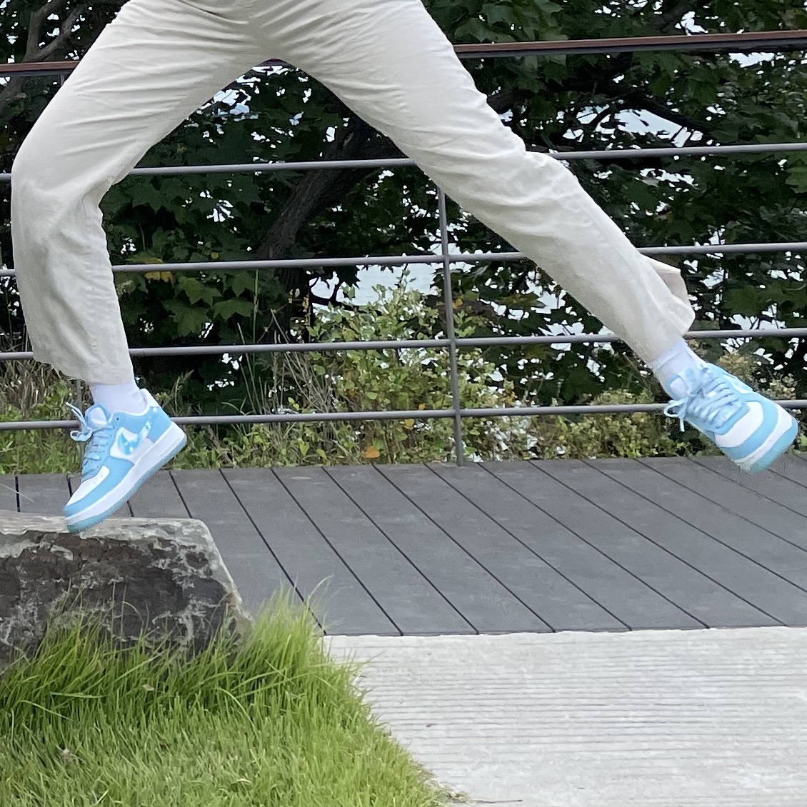 (W) Nike Air Force 1 '07 LX Celestine Blue 착용 스타일